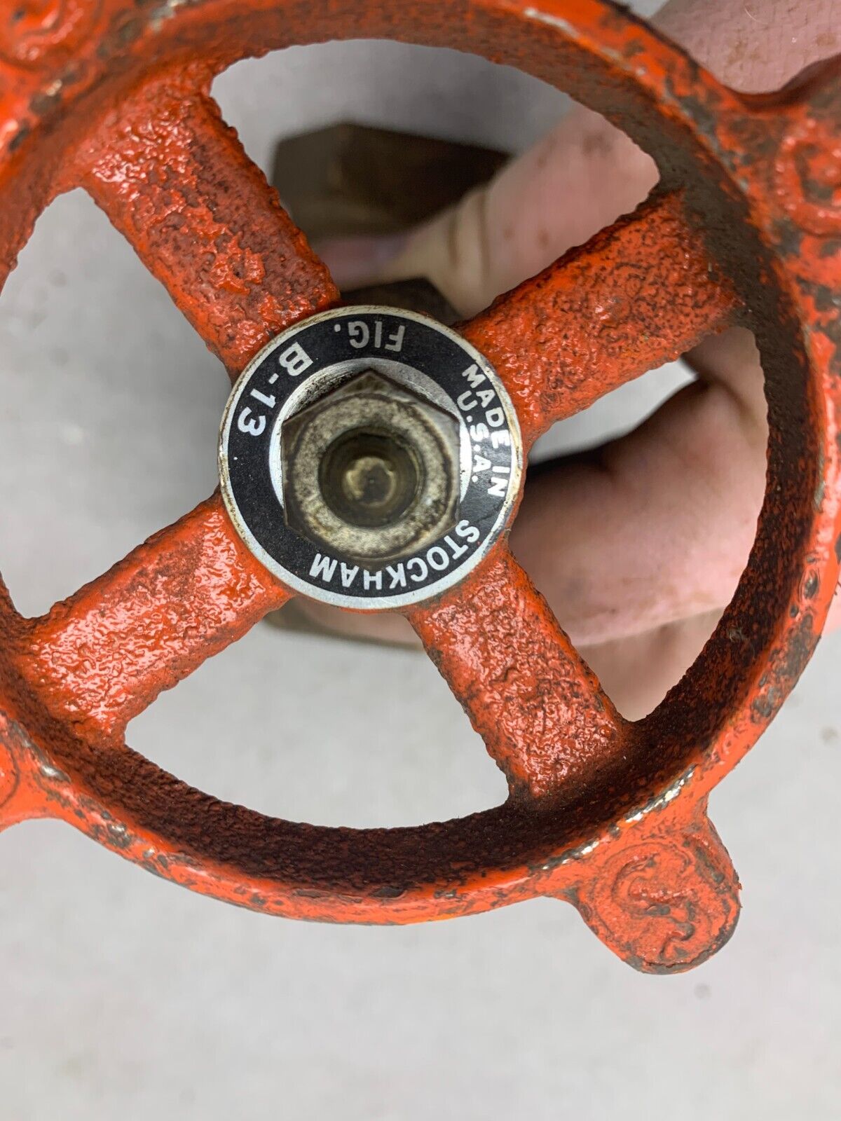 NEW NO BOX STOCKHAM 1-1/2" GLOBE VALVE B-13