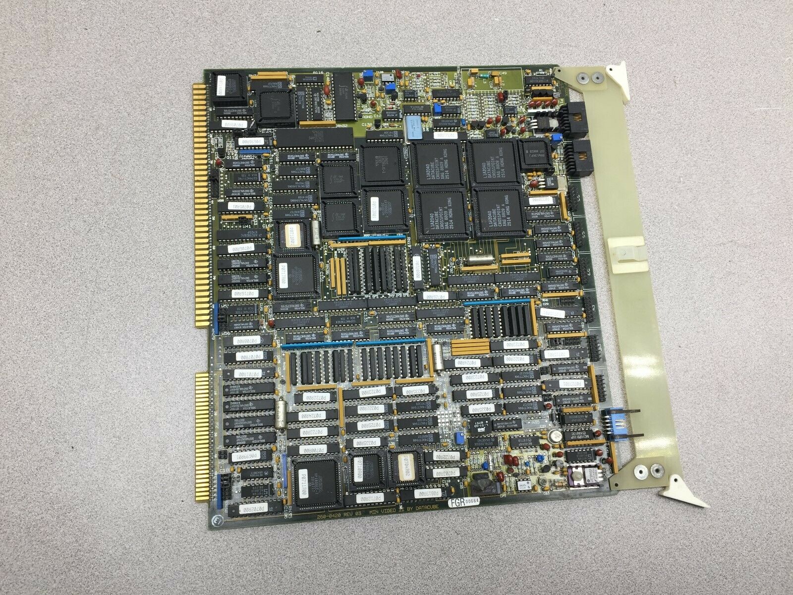 USED ADEPT MIN VIDEO CARD 260-0420 REV 3