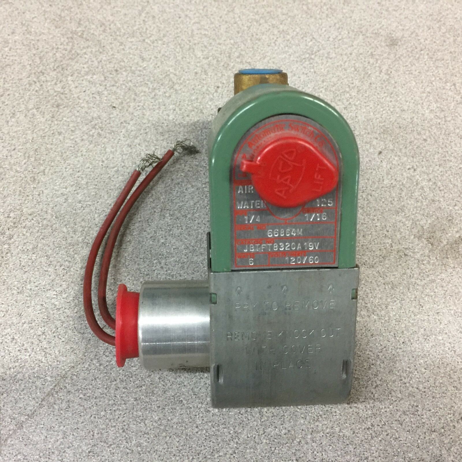 NEW NO BOX ASCO 1/4NPT 125PSI 120VAC SOLENOID VALVE JBTFT8320A19V