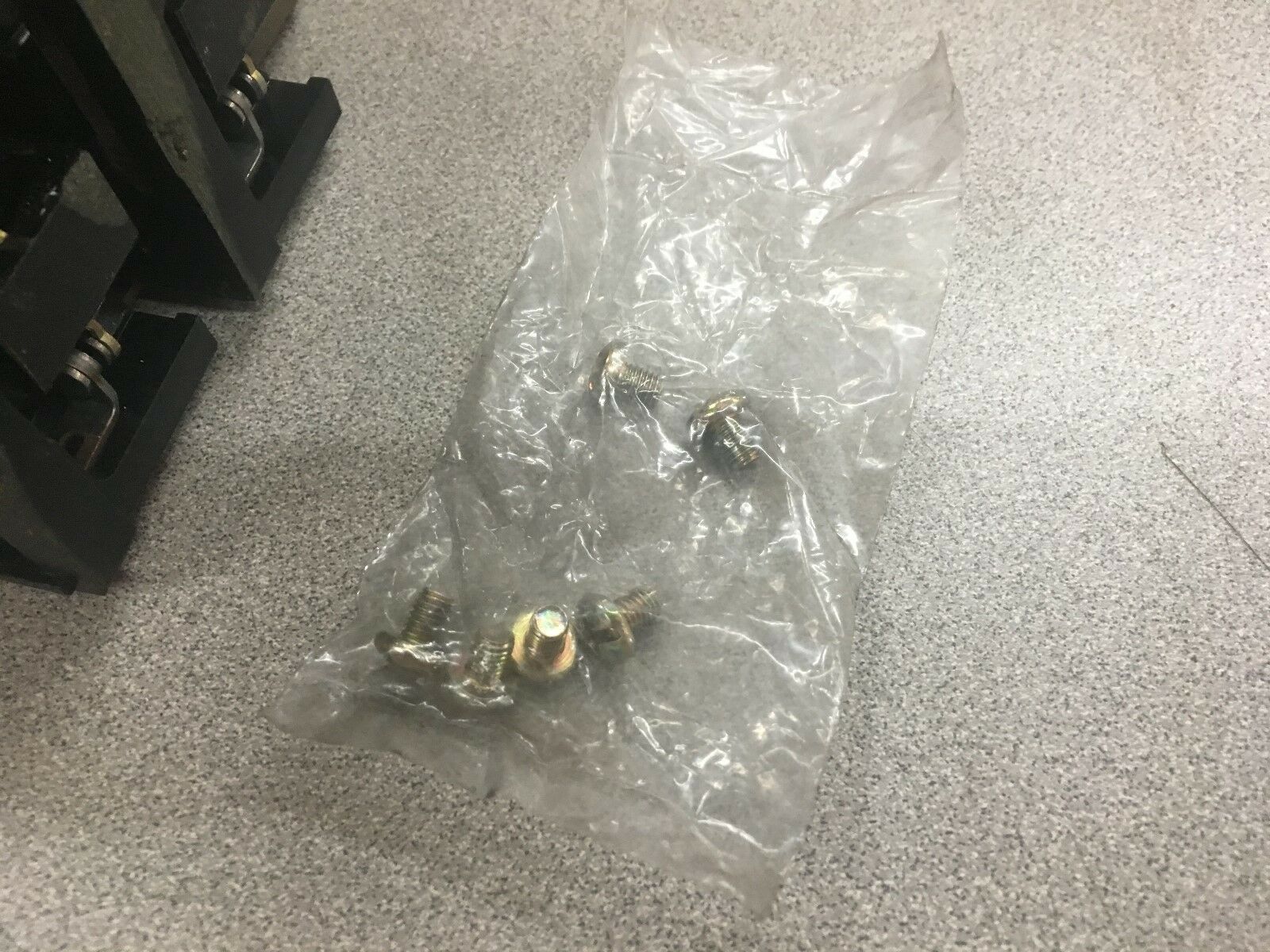 NEW NO BOX GENERAL ELECTRIC RELAY CR2810A14EV