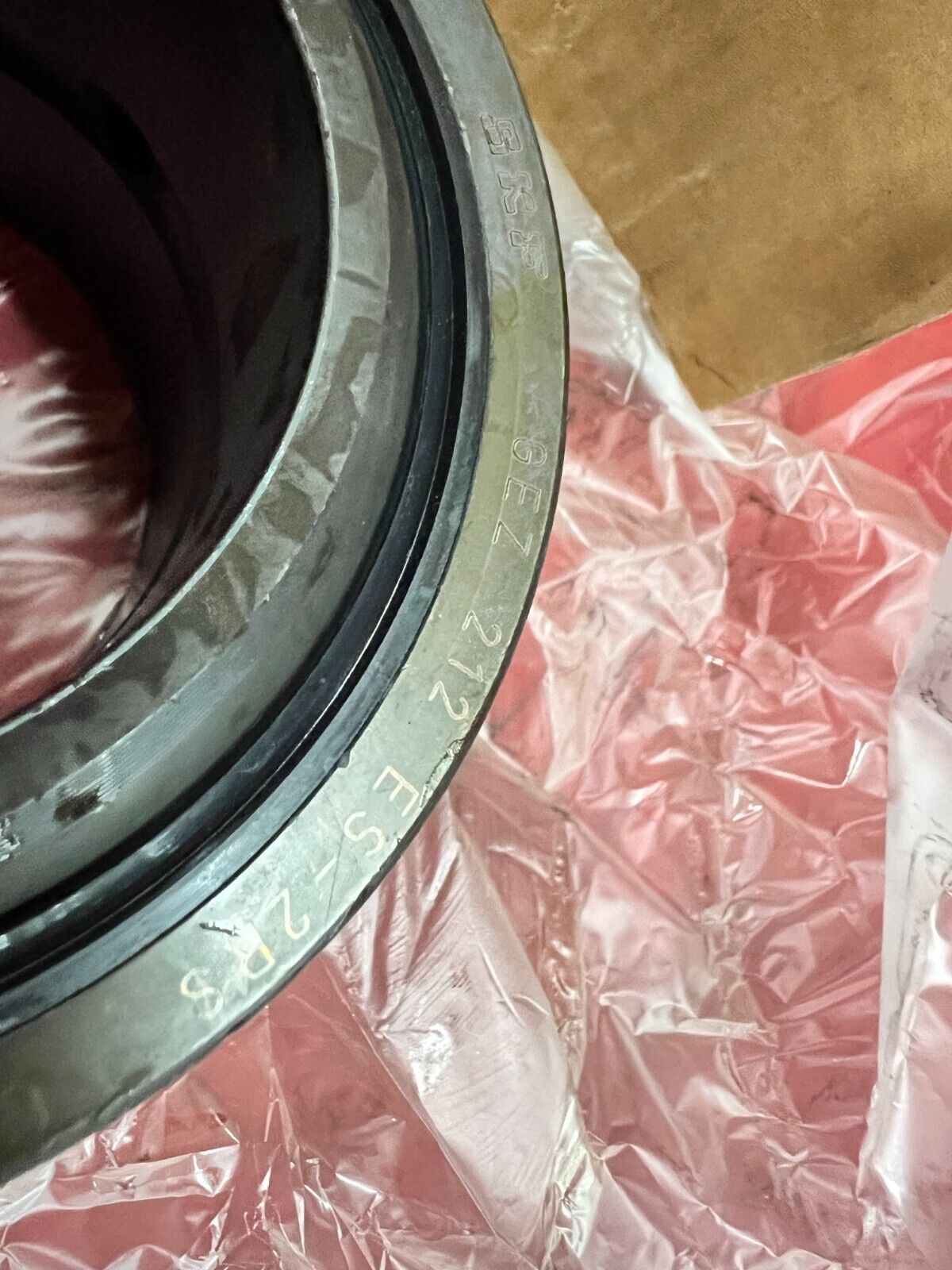 NEW IN BOX SKF PLAIN BEARING GEZ 212 ES-2RS
