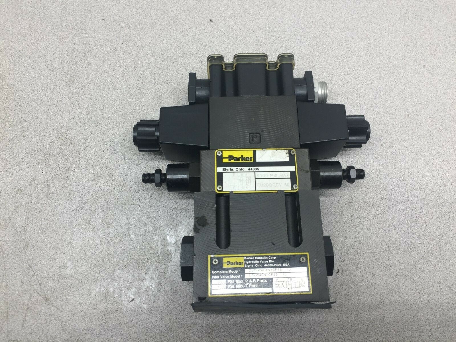 NEW NO BOX PARKER 120VAC HYDRAULIC SOLENOID VALVE ASSY D31VW4C4NYCF56 75