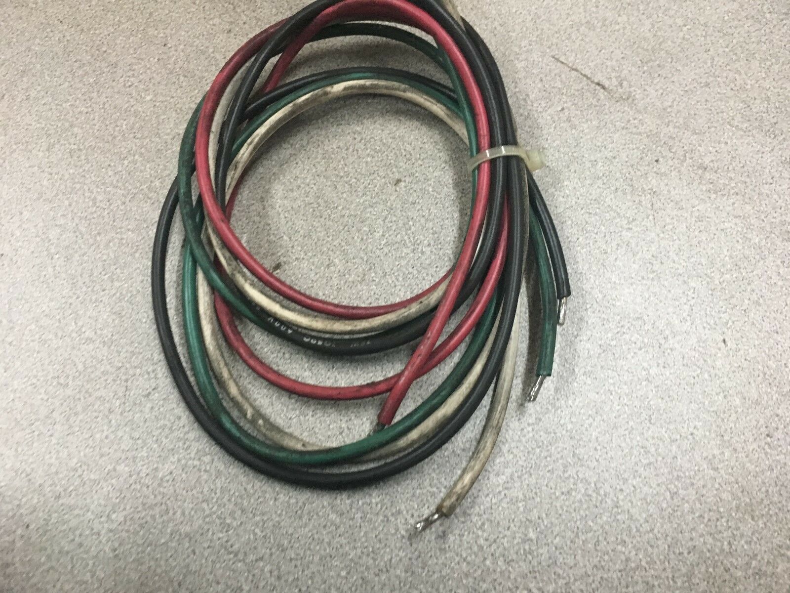 NEW NO BOX MCG TRANSIENT VOLTAGE SURGE SUPPRESSOR 162