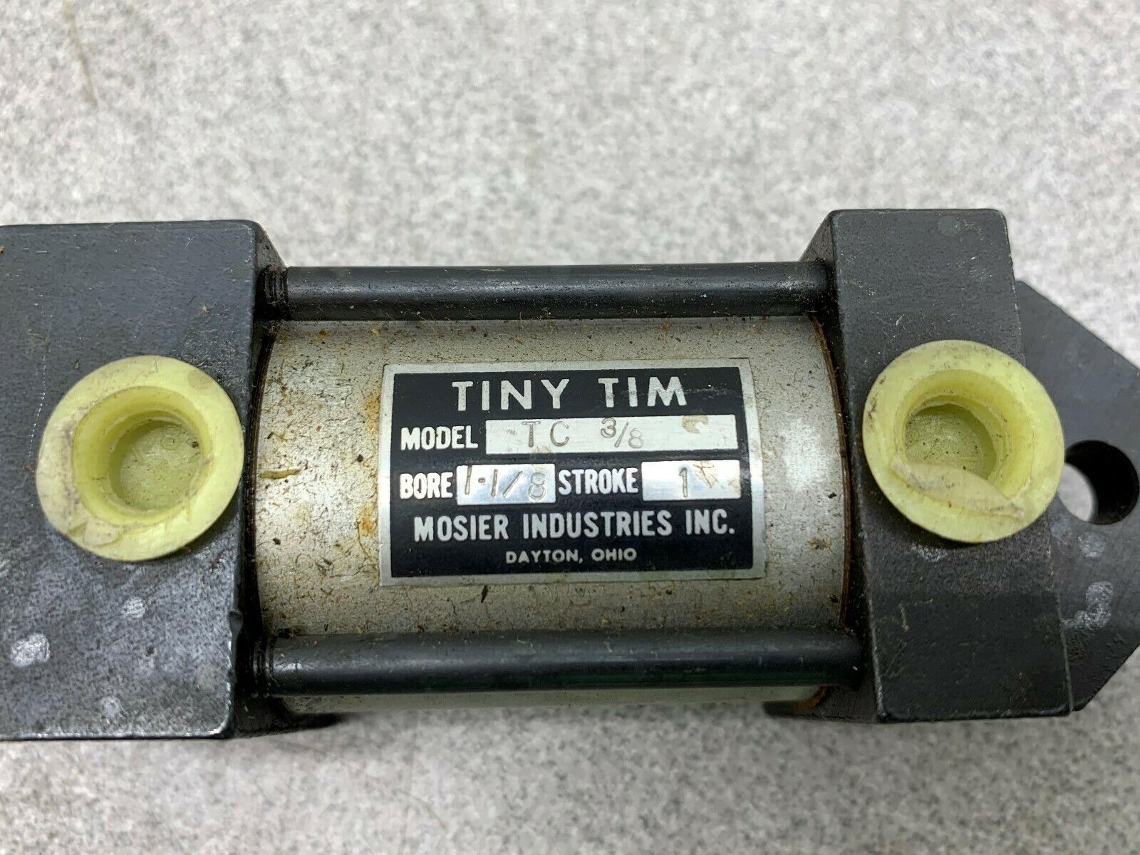 NEW NO BOX MOSIER INDUSTRIES CYLINDER TC3/8