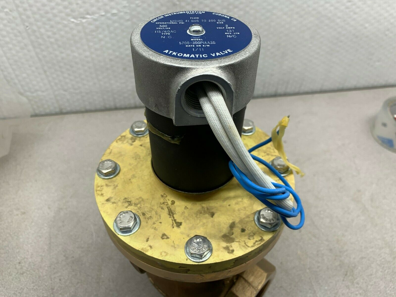 NEW NO BOX CIRCOR INSTRUMENTATION 2" ATKOMATIC VALVE 5700-300PIAA3S