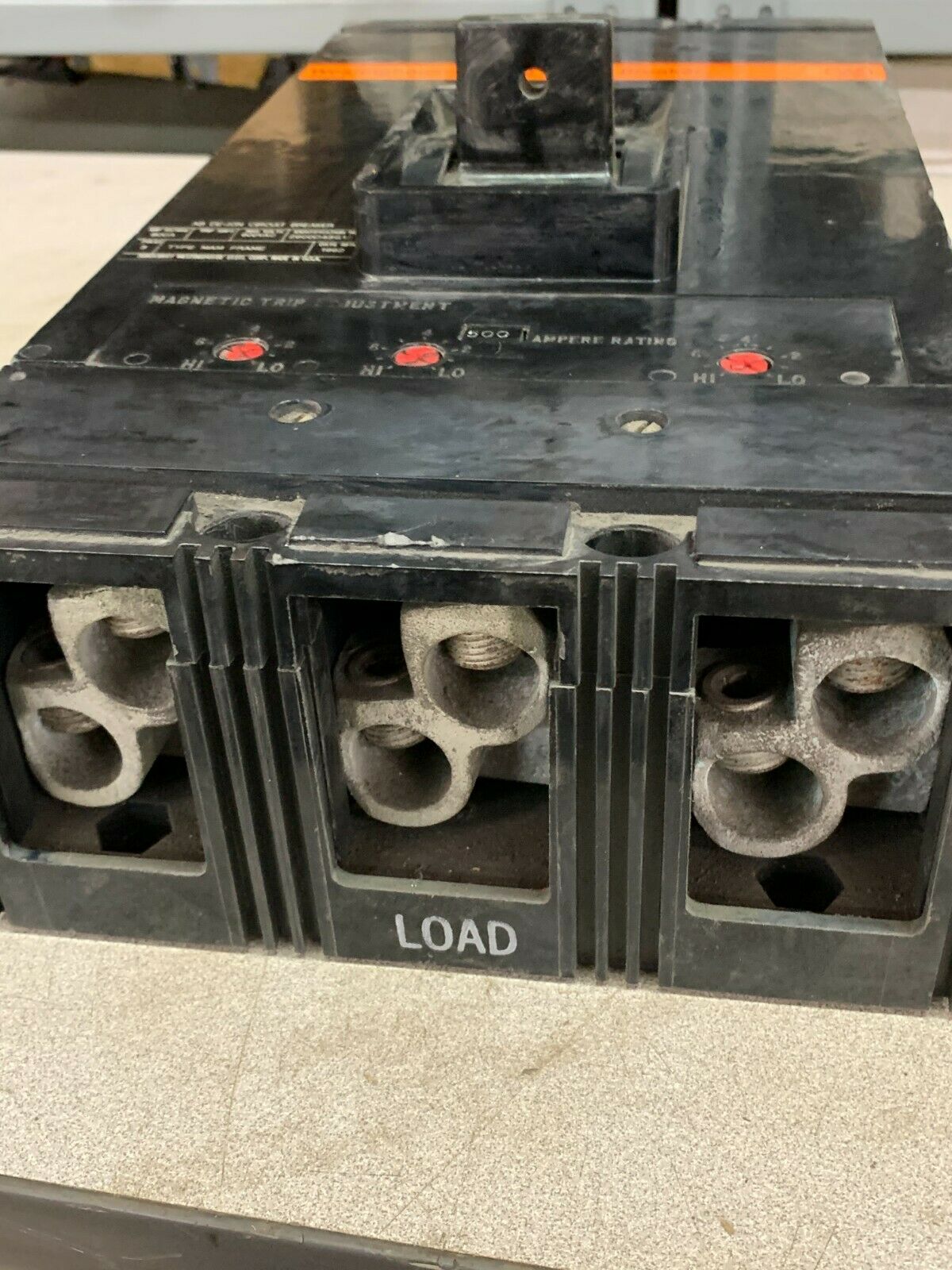 USED WESTINGHOUSE 800 AMP 3 POLE 600 VAC BREAKER 2600D43G12