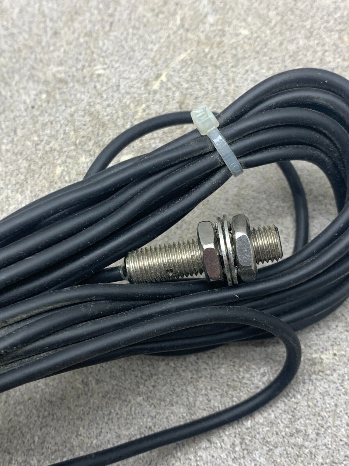 NEW NO BOX BERNSTEIN SENSOR KL-1915/001,5 650.2901.004HF 10-30V-200MA