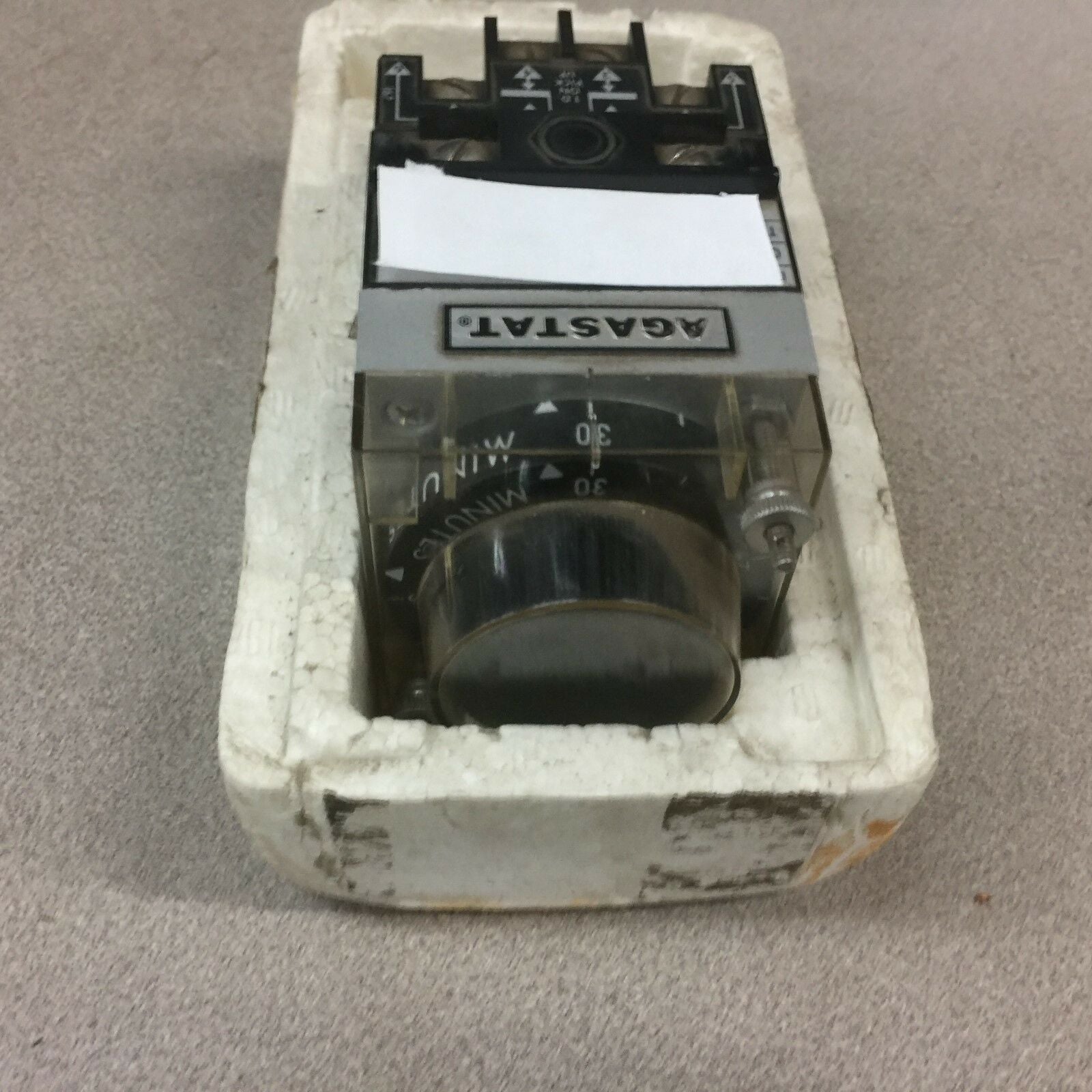 NEW IN BOX TYCO AGASTAT TIMING RELAY 480V 3-30MIN 7012CHI1