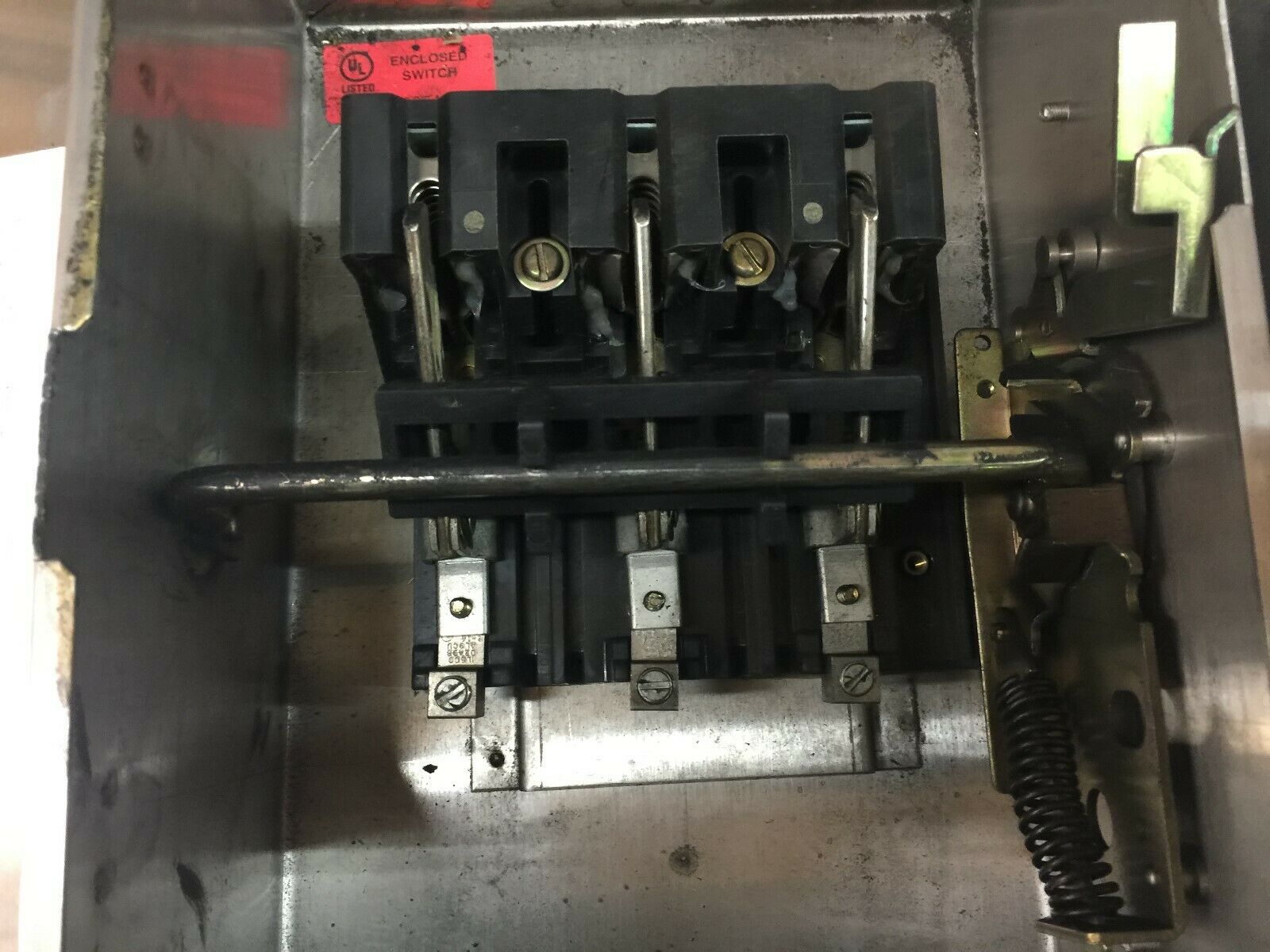 USED THOMAS AND BETTS 30 AMP 3POLE 600VAC SS WATERTIGHT DISCONNECT SHD361NF-TB