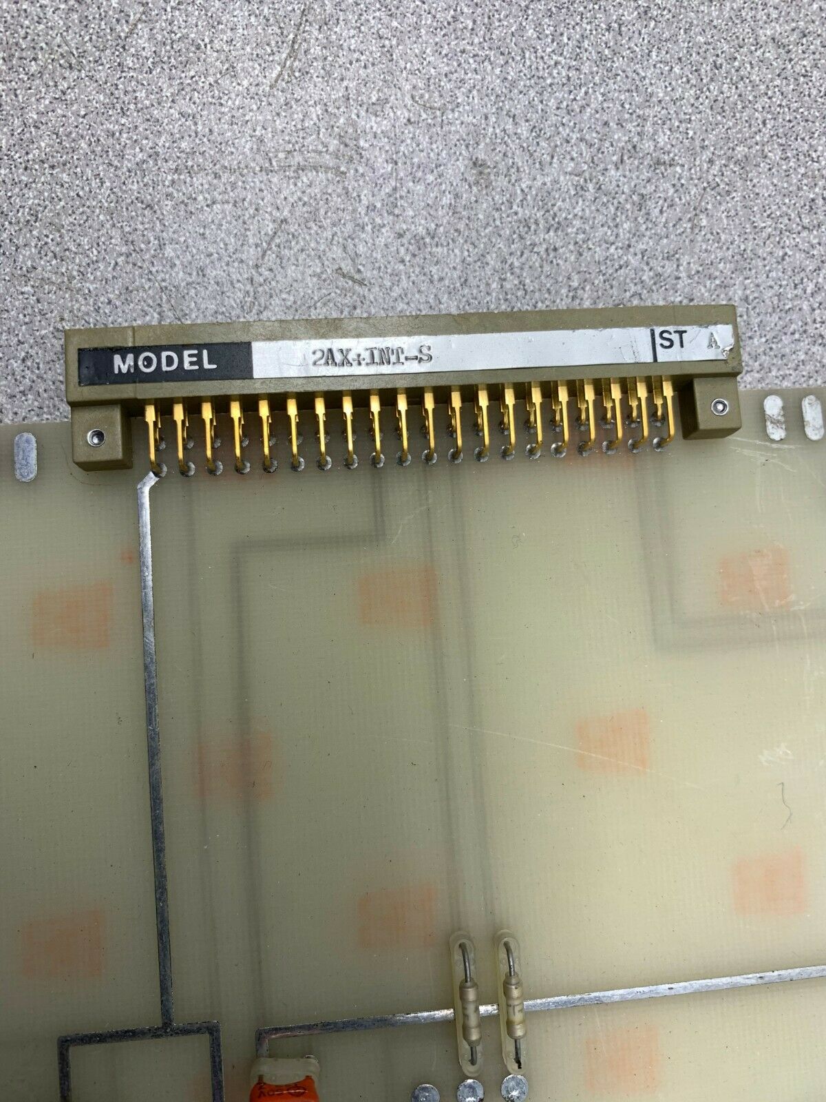 USED FOXBORO CIRCUIT BOARD 2AX+INT-S MODULE