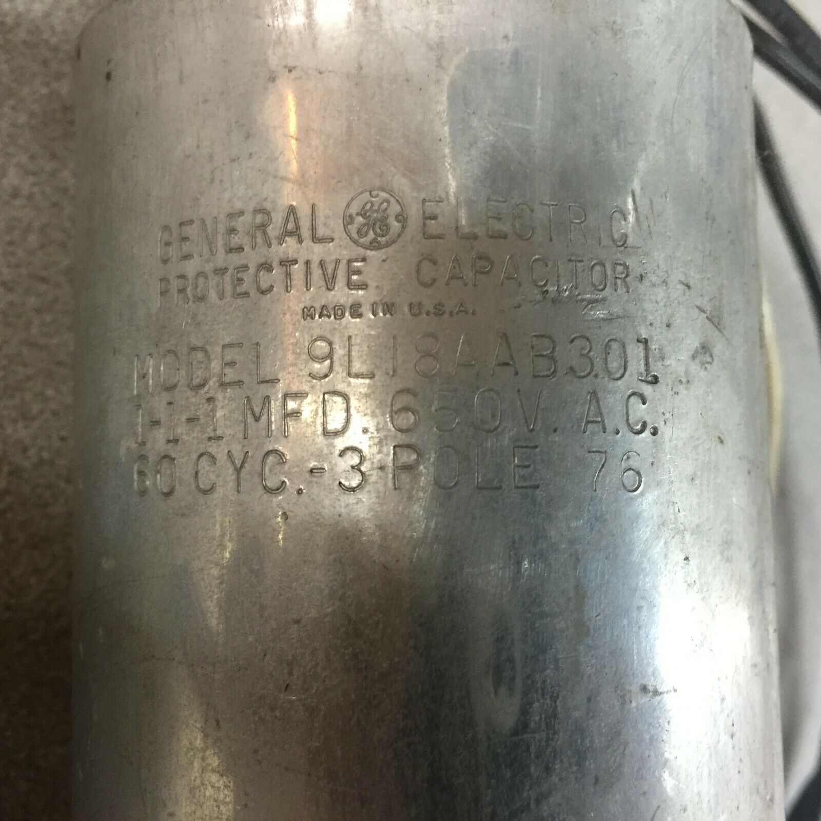 NEW NO BOX GE 650VAC 3POLE 1-1-1 MFD PROTECTIVE CAPACITOR 9L18AAB301
