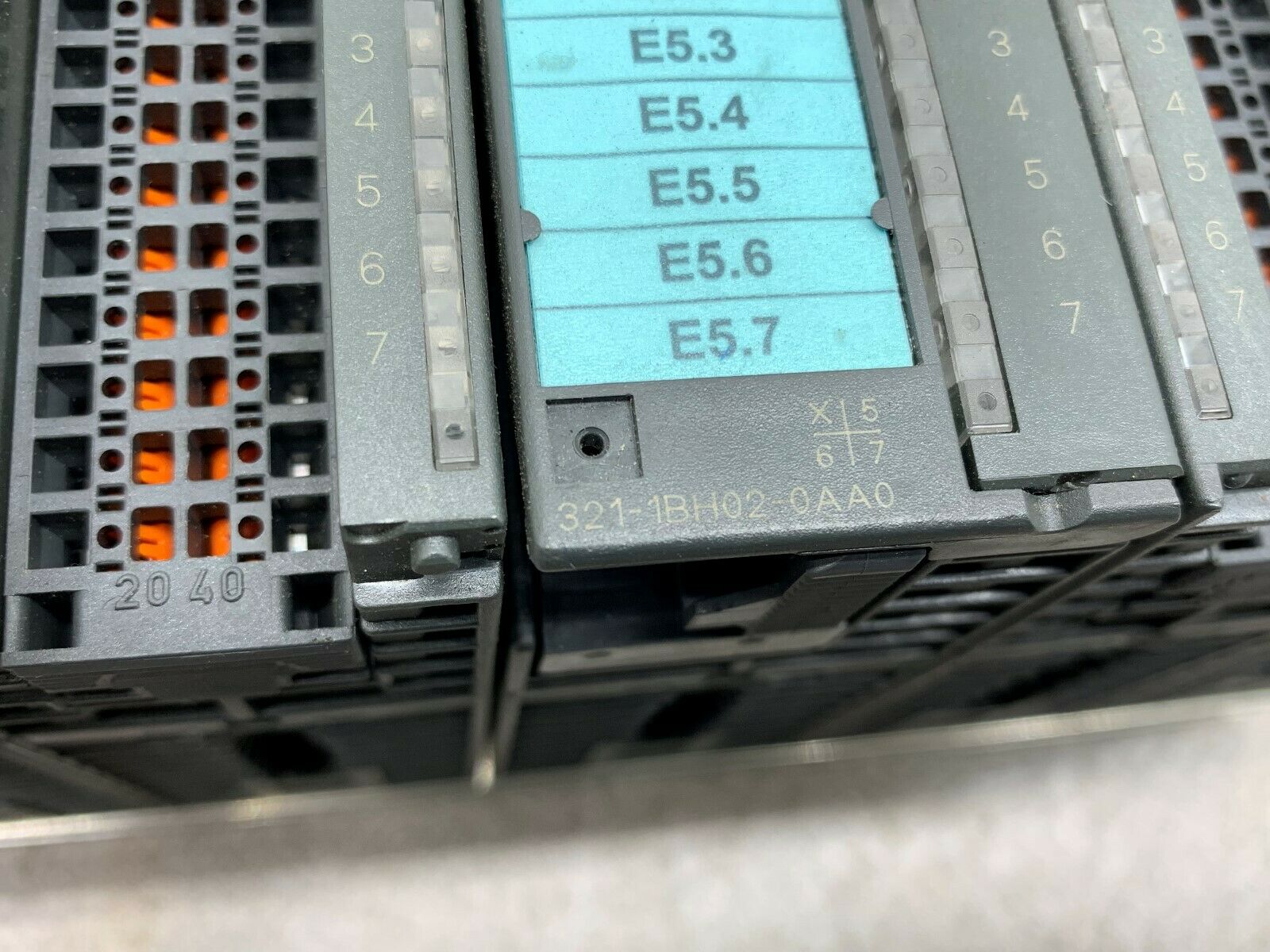 USED SIEMENS SIMATIC S7 SYSTEM POWER SUPPLY WITH CARDS 6ES7 307-1KA01-0AA0