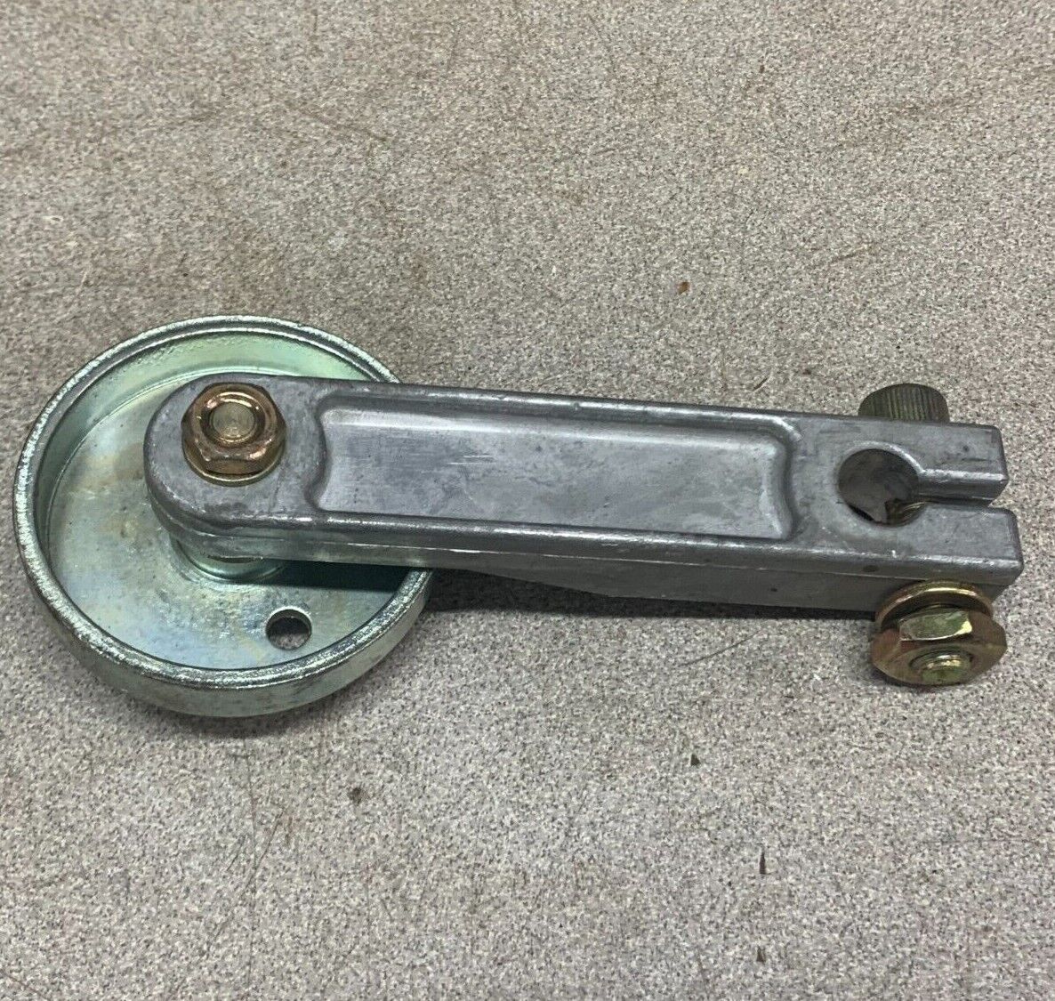 NEW NO BOX JOSLYN CLARK LIMIT SWITCH ROLLER ARM WITH WHEEL A102-302347
