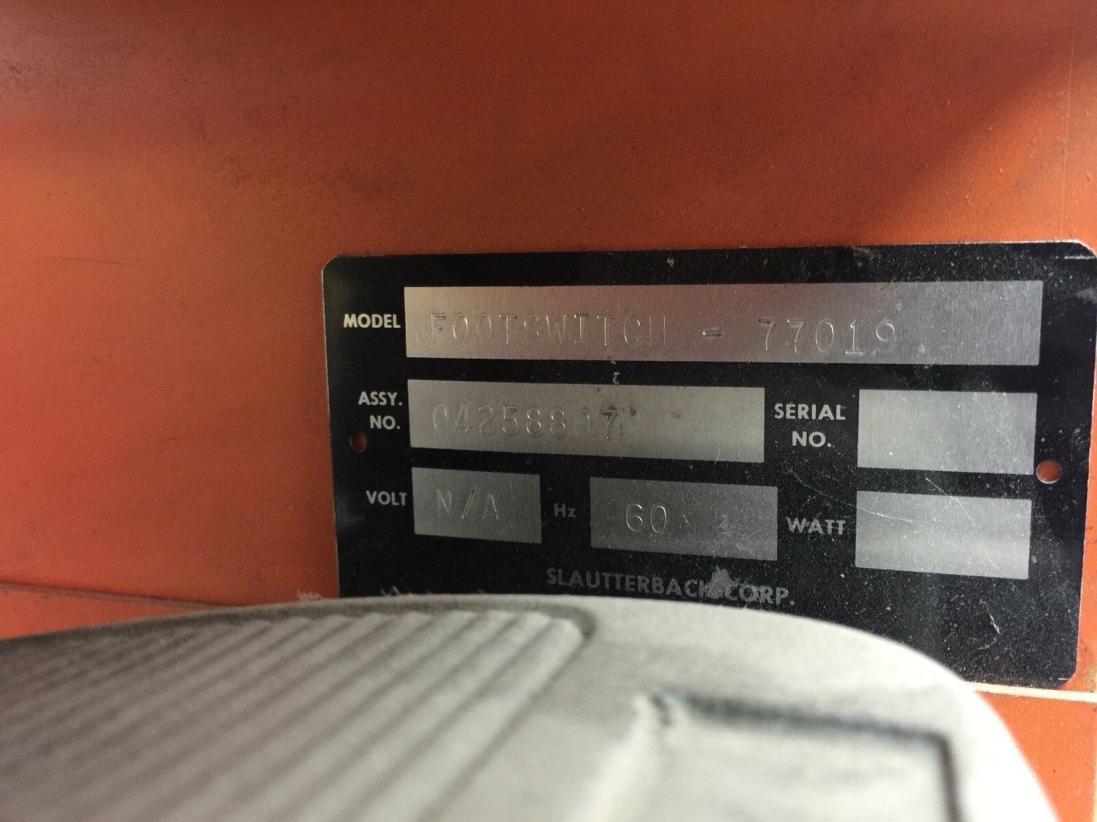 USED SLAUTTERBACK CORP 77019 FOOT SWITCH WITH CABLE 04258807