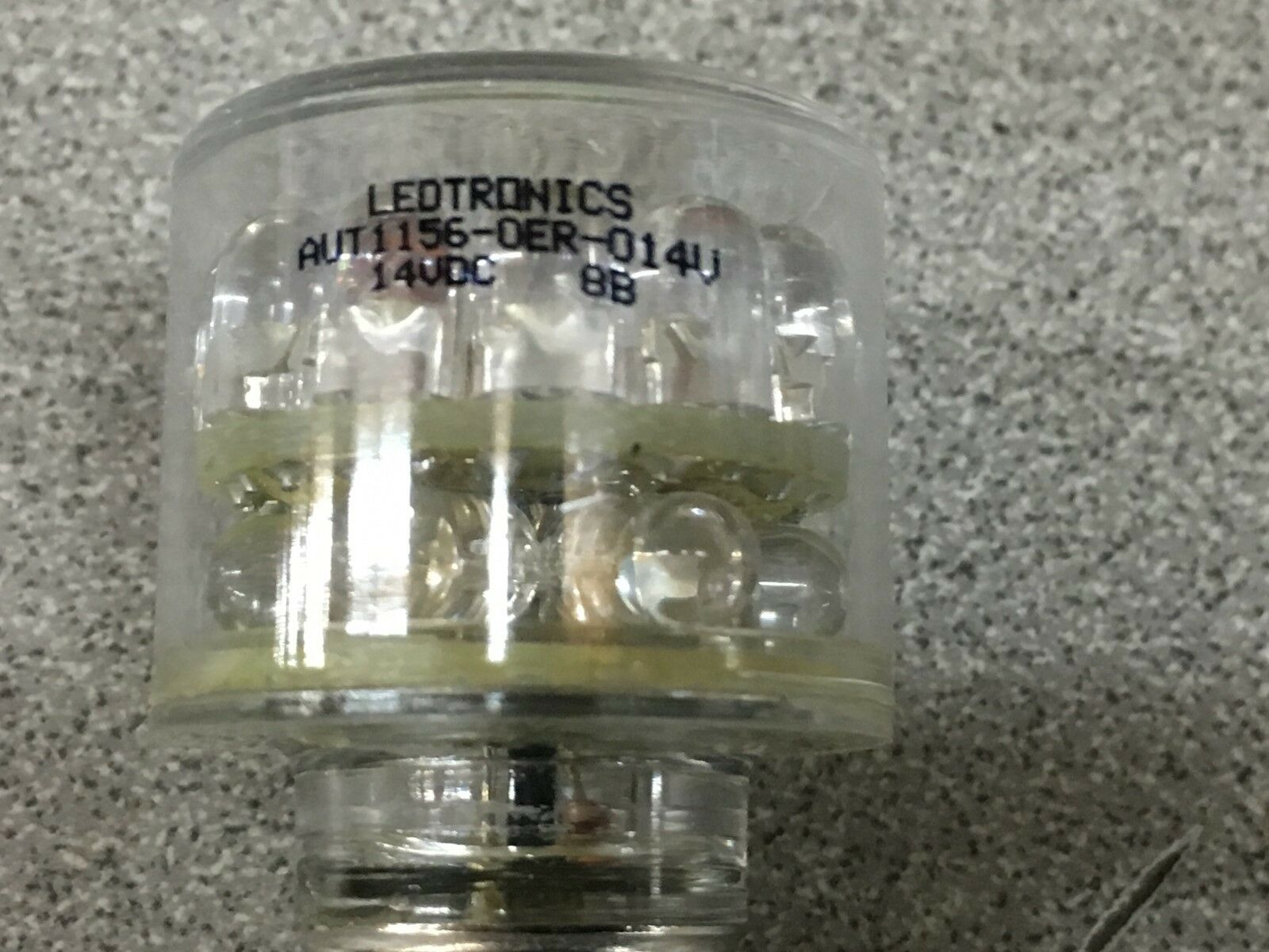 NEW IN BOX LEDTRONICS RED 14VDC LED LIGHT BULB AUT1156-0ER-014V