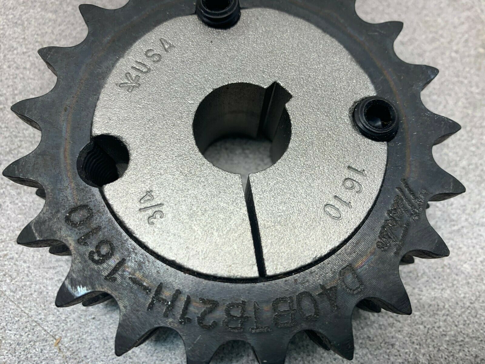 NEW NO BOX MARTIN SPROCKET D40BT21H