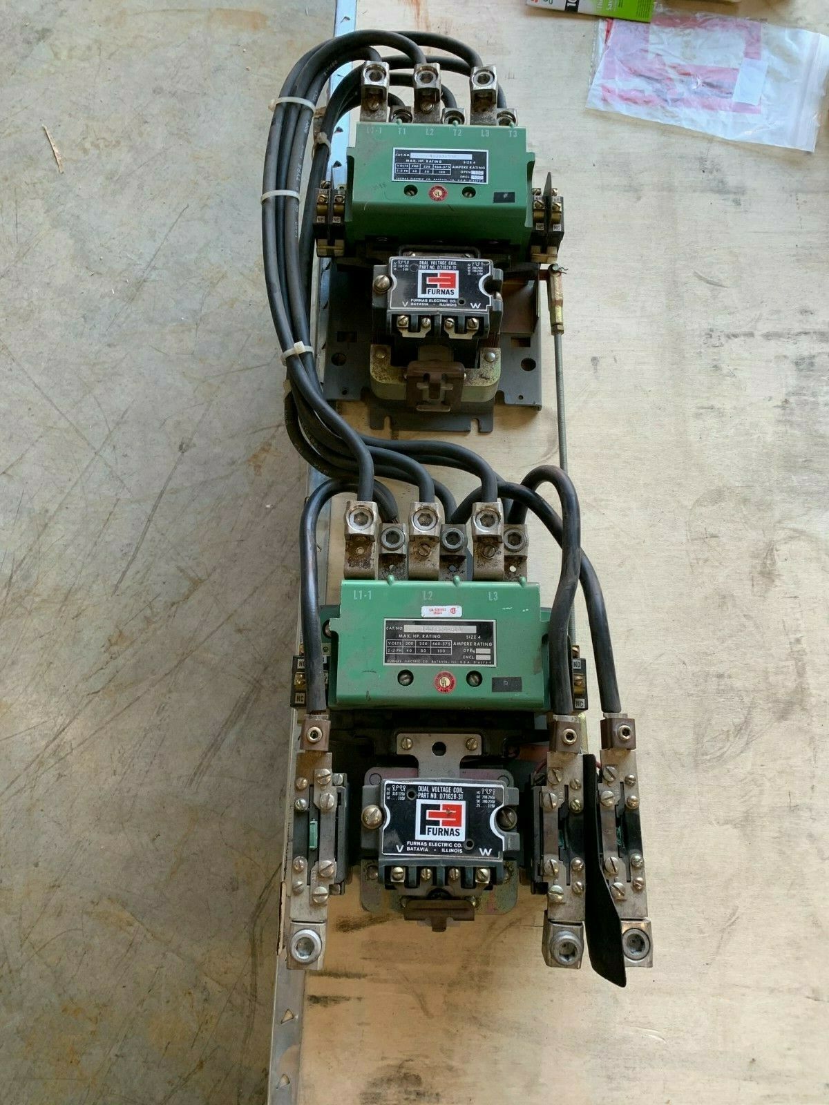 USED FURNAS SIZE 4 REVERSING STARTER 40JB32AAA WITH 14JB32AA81A AND D71628-31