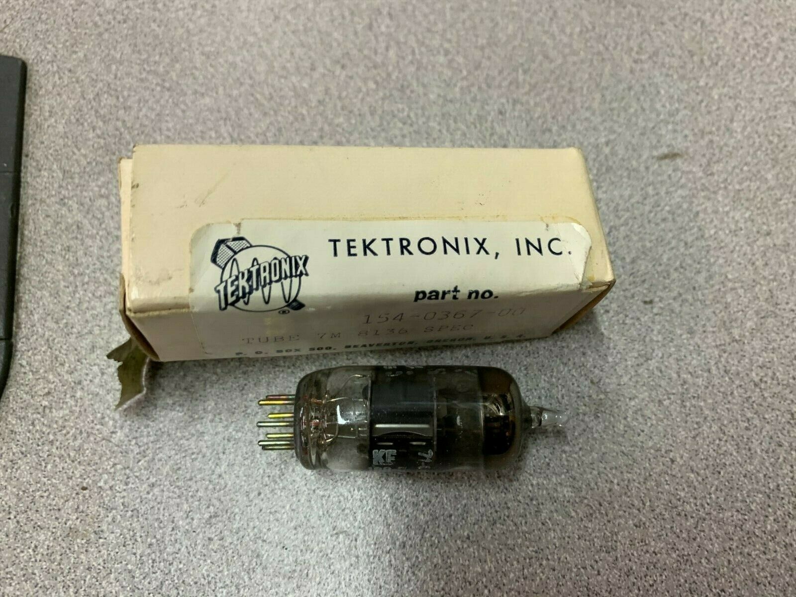 NEW IN BOX TEKTRONIX VACUUM TUBE 157-0367-00