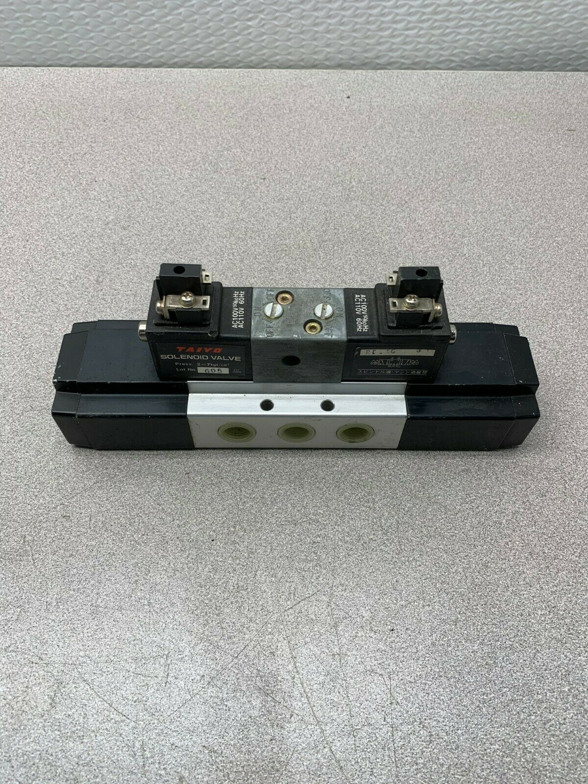 NEW NO BOX TAIYO AC110V SOLENOID VALVE 605