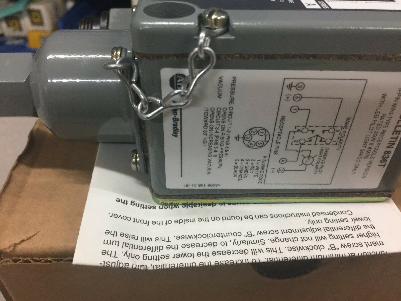 NEW IN BOX ALLEN BRADLEY PRESSURE CONTROL SWITCH 836T-T253JX81X15