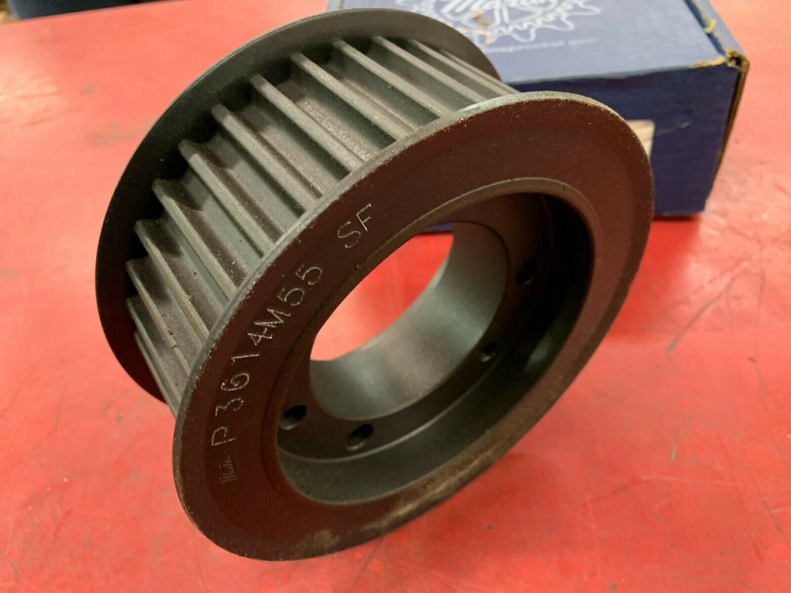 NEW IN BOX MARTIN SPROCKET 36TEETH 55MM BELT TAPERED BORE P3614M55-SF