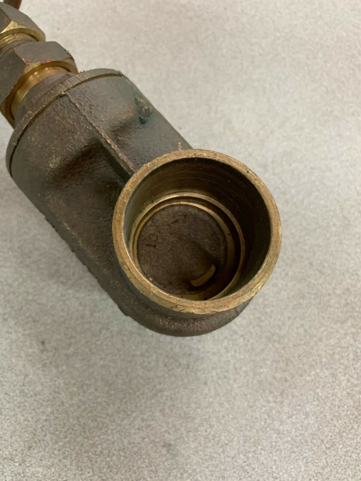 NEW STOCKHAM B-104 BRONZE GATE VALVE 1-1/2" 125S 200 0WP