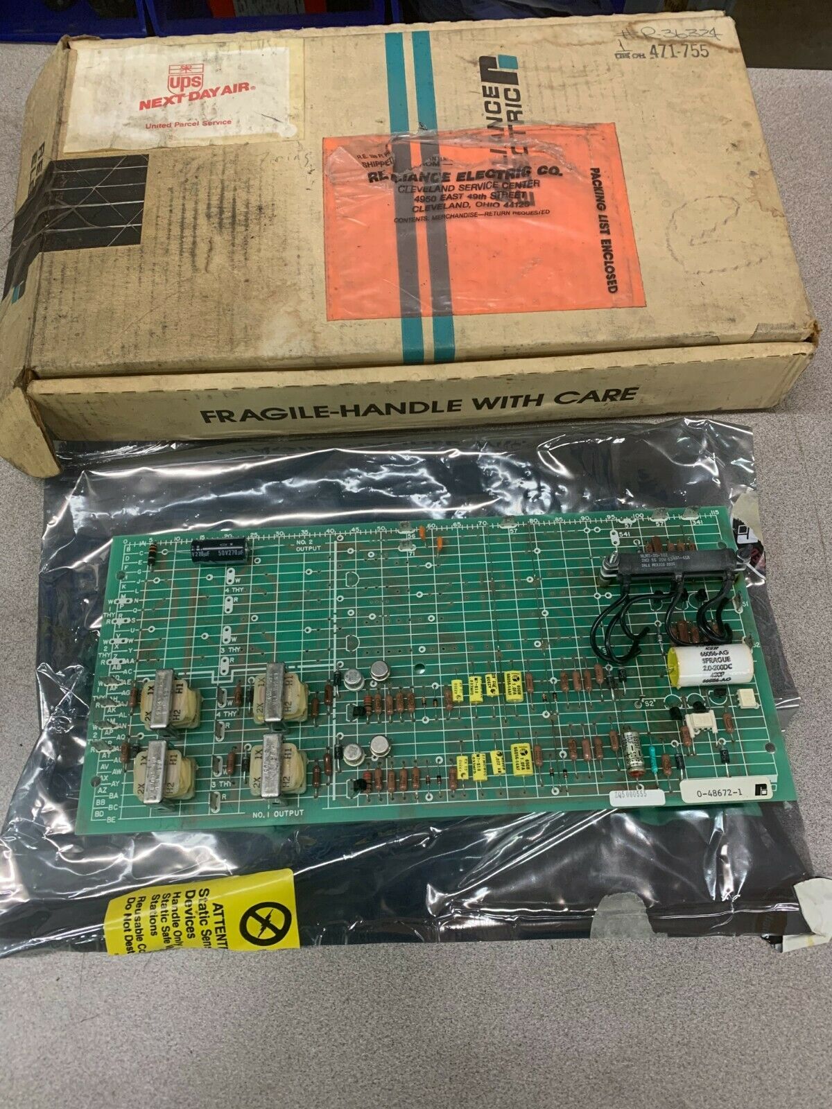 NEW IN BOX RELIANCE ELECTRIC PC DRIVER BOARD 0-48672-1