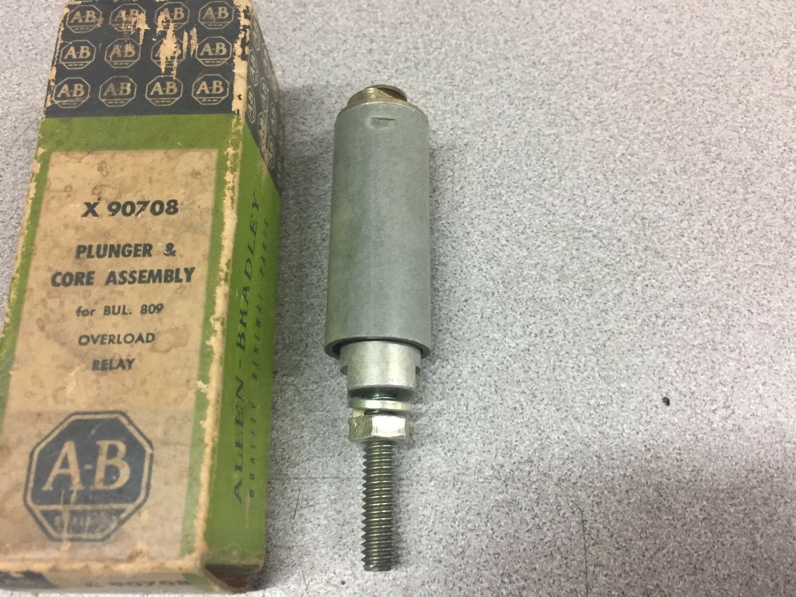NEW IN BOX ALLEN BRADLEY PLUNGER AND CORE ASSY. X90708