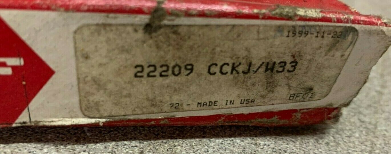 NEW IN BOX SKF ROLLER BEARING 22209 CCKJ/H33