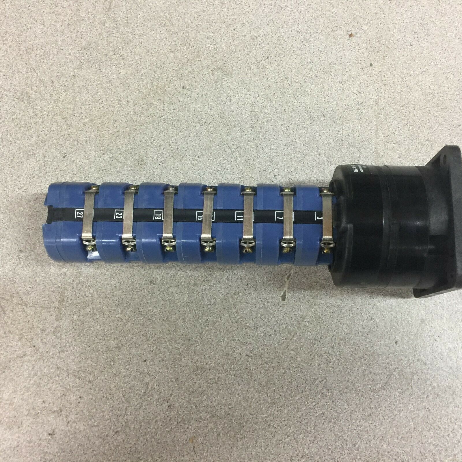 NEW NO BOX KRAUS & NAIMER D11B ROTARY SWITCH D11B US1439