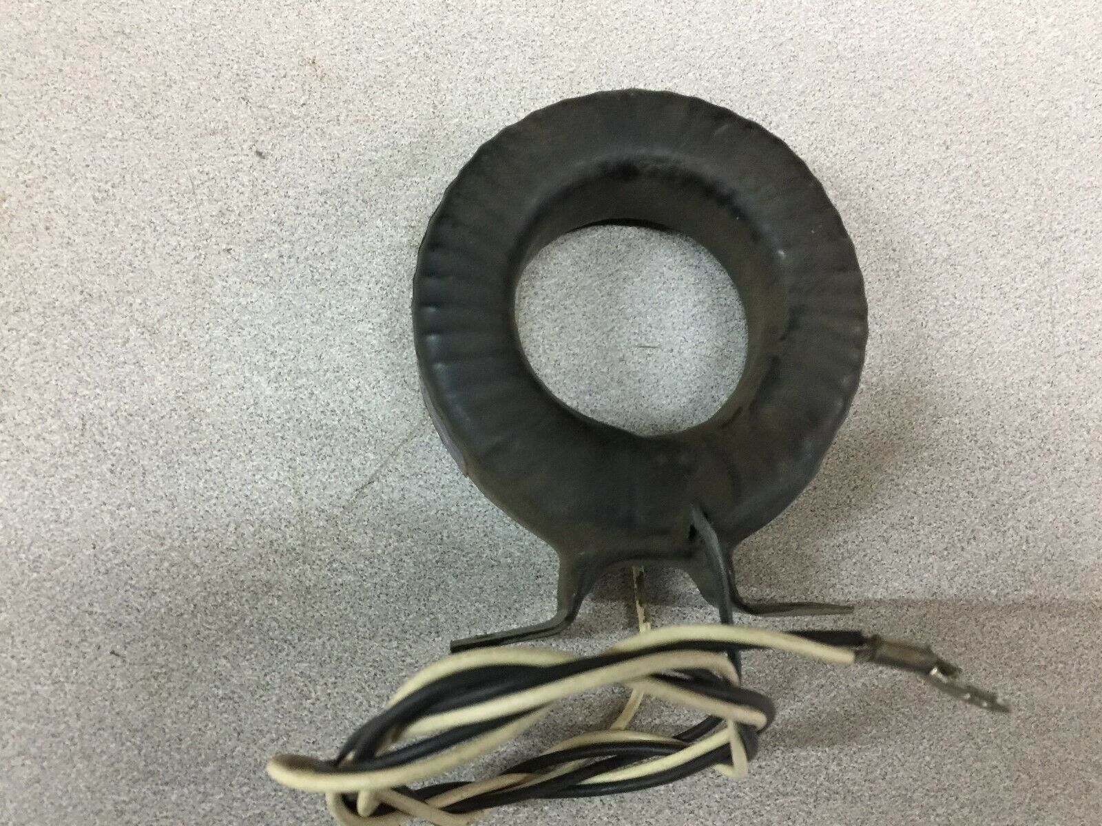 NEW NO BOX LINE POWER 200/5 CURRENT TRANSFORMER 95-2006-01