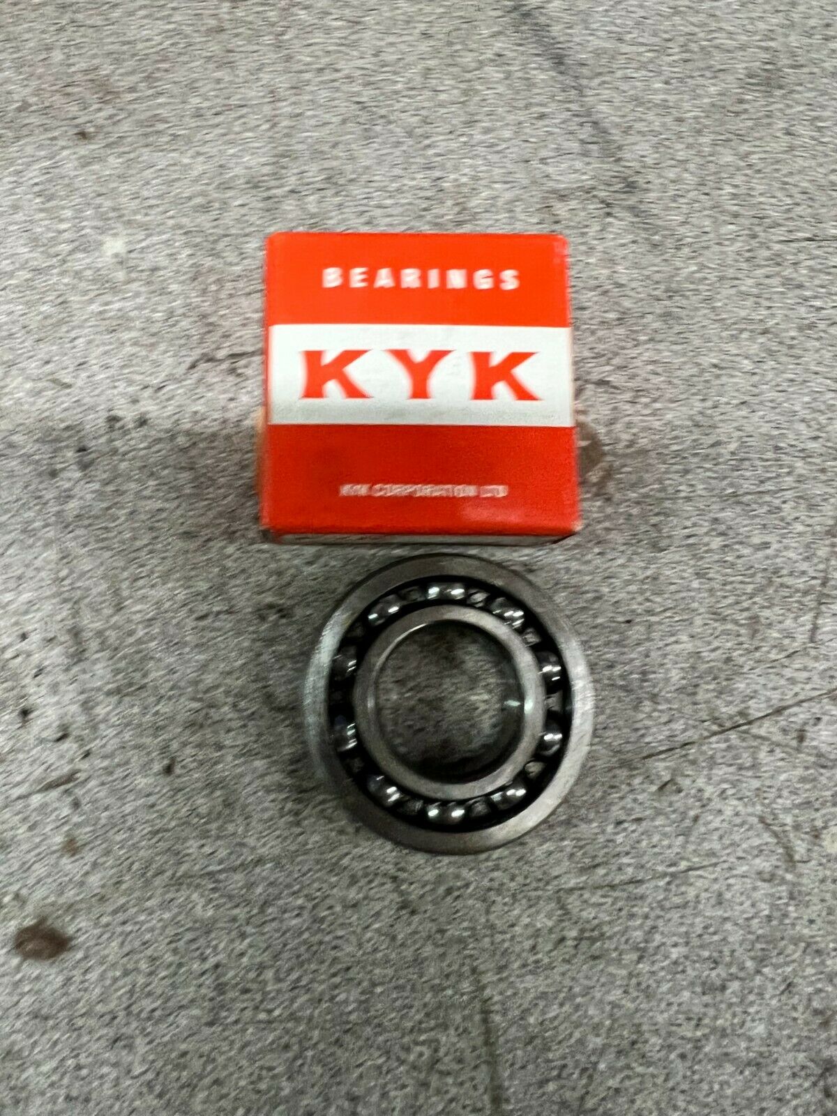 NEW IN BOX KYK 6003-C3 ROLLER BEARING 16003-C3 SRI2