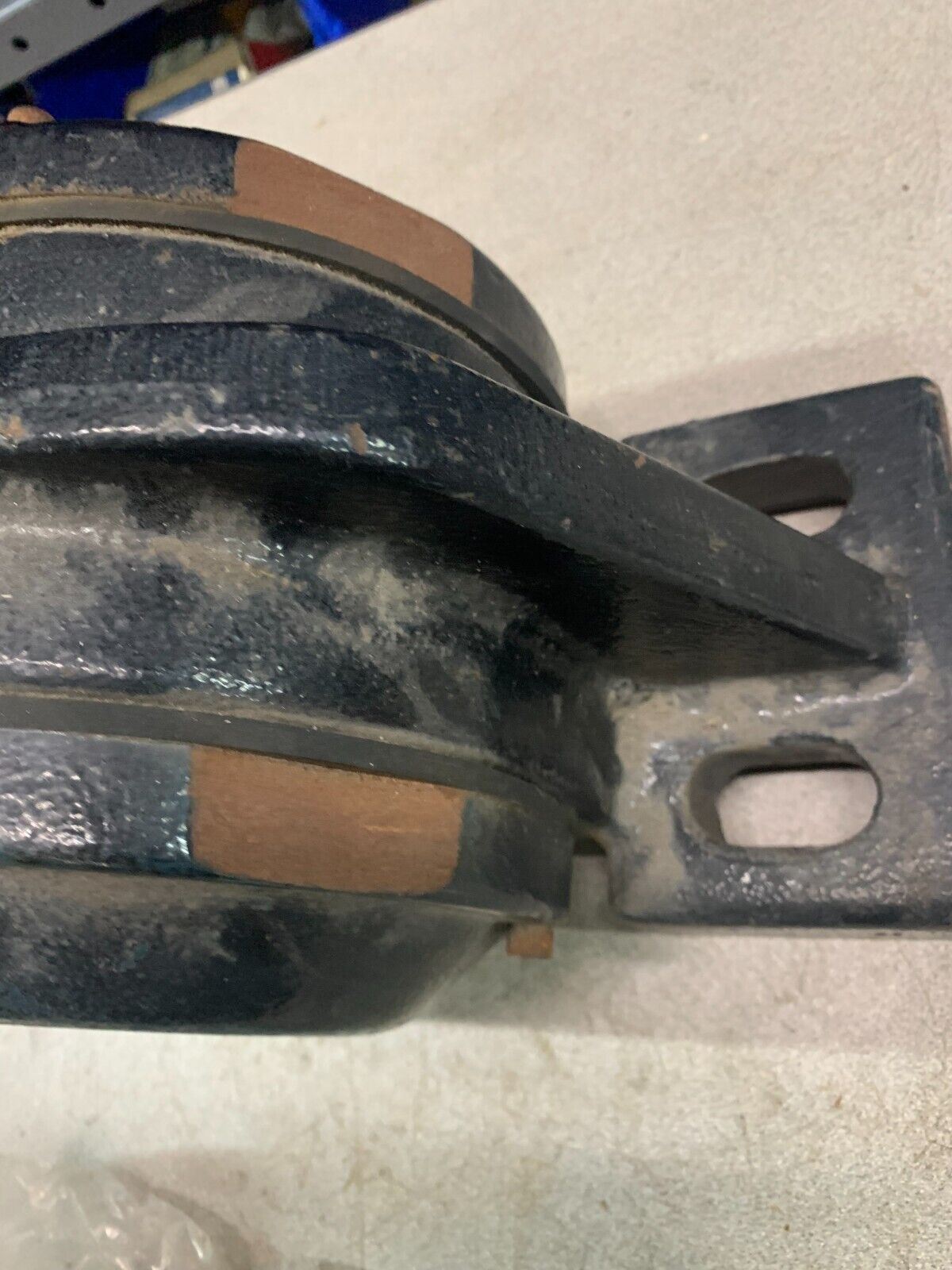 NEW NO BOX REXNORD PILLOW BLOCK BEARING 2-15/16 BORE BMPS 5215F