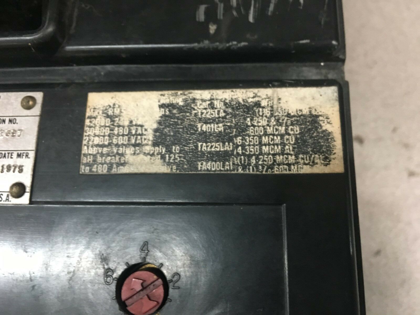 USED WESTINGHOUSE CIRCUIT BREAKER WITH 400AMP AB DE-ION TRIP UNIT 38E-2697