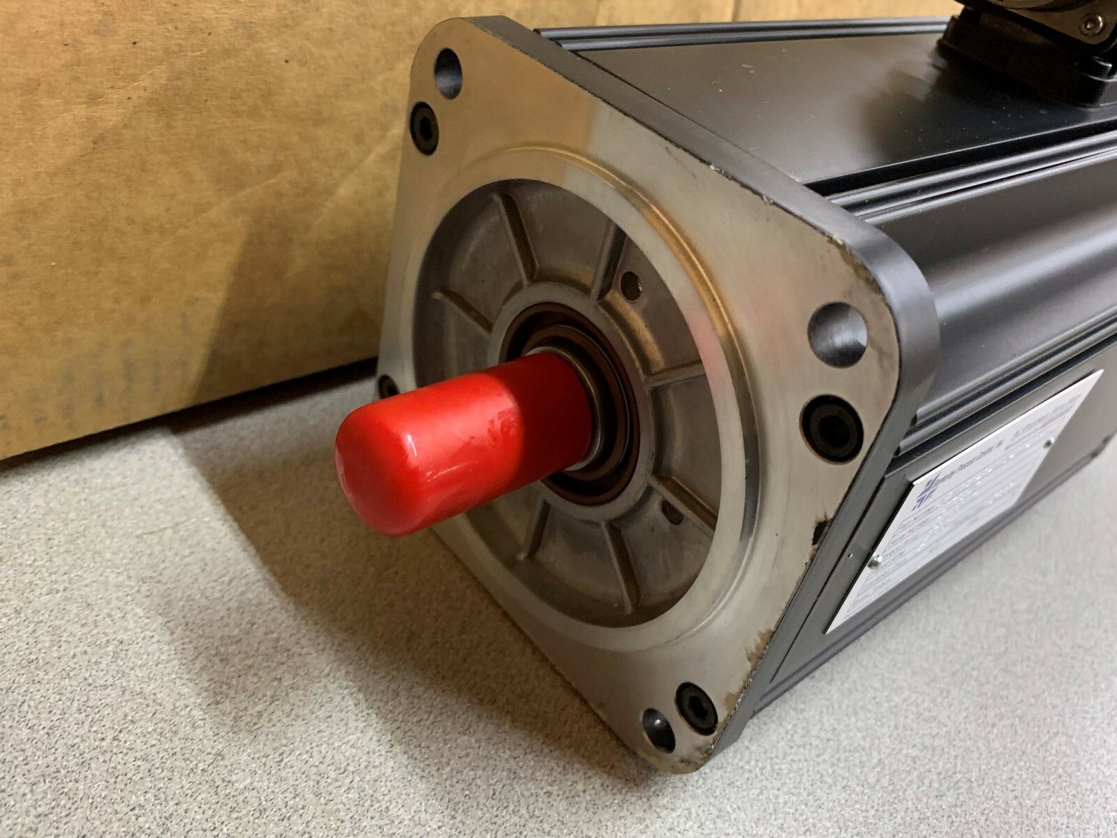 NEW INDRAMAT AC BRUSHLESS SERVO MOTOR BERKELEY ASM121-B-0/A-16-LB/10