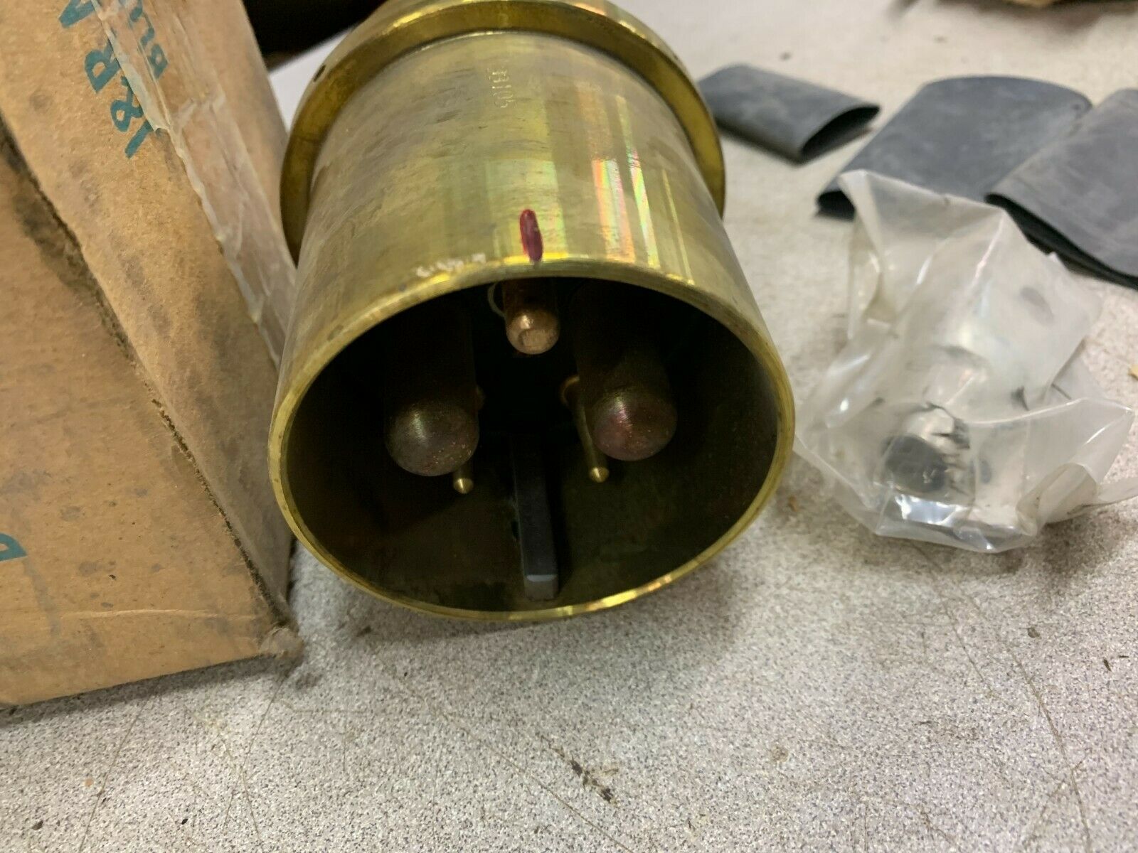 NEW J&R MANUFACTURING RECEPTACLE PART JR-AB2000PB