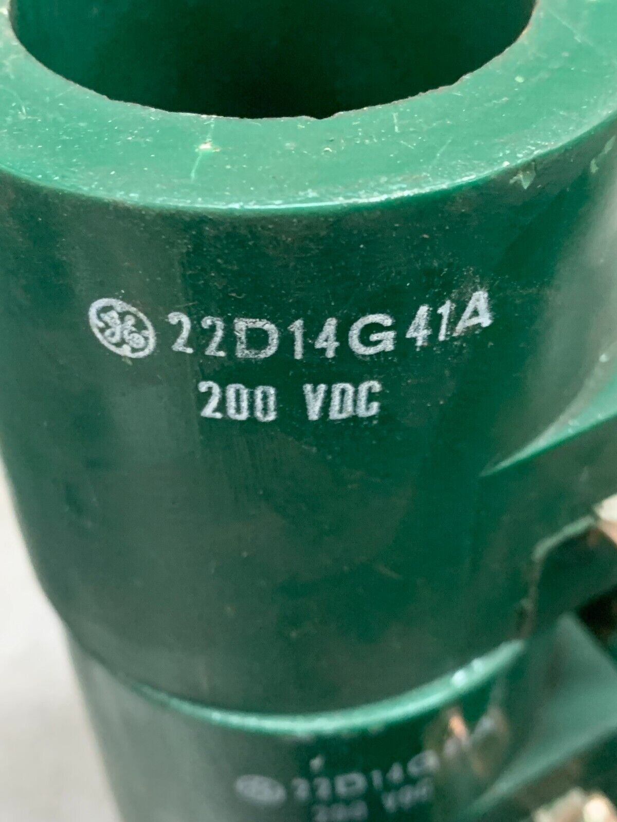 NEW NO BOX GENERAL ELECTRIC 200VDC. COIL 22D14G41A