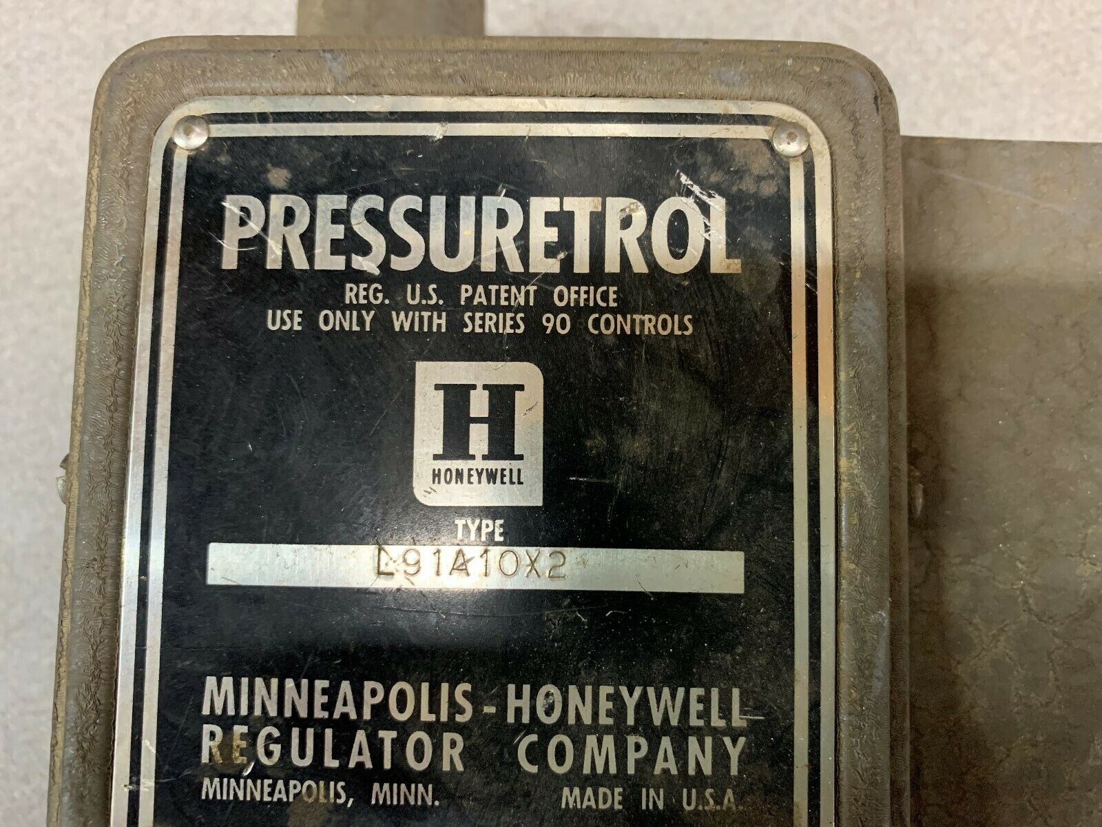 USED HONEYWELL REGULATOR L91A10X2