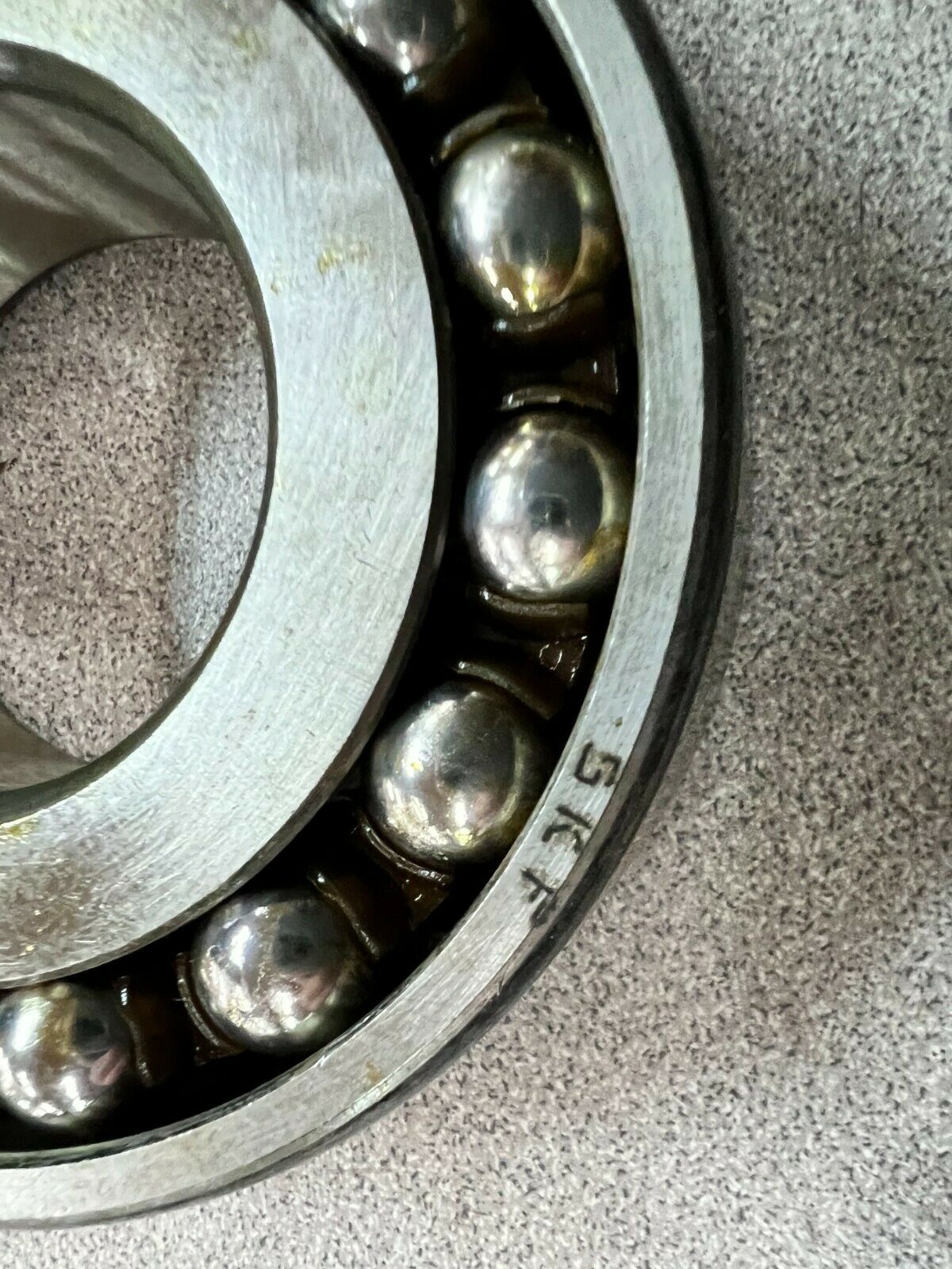 NEW IN BOX SKF ROLLER BEARING 1308 ETN9