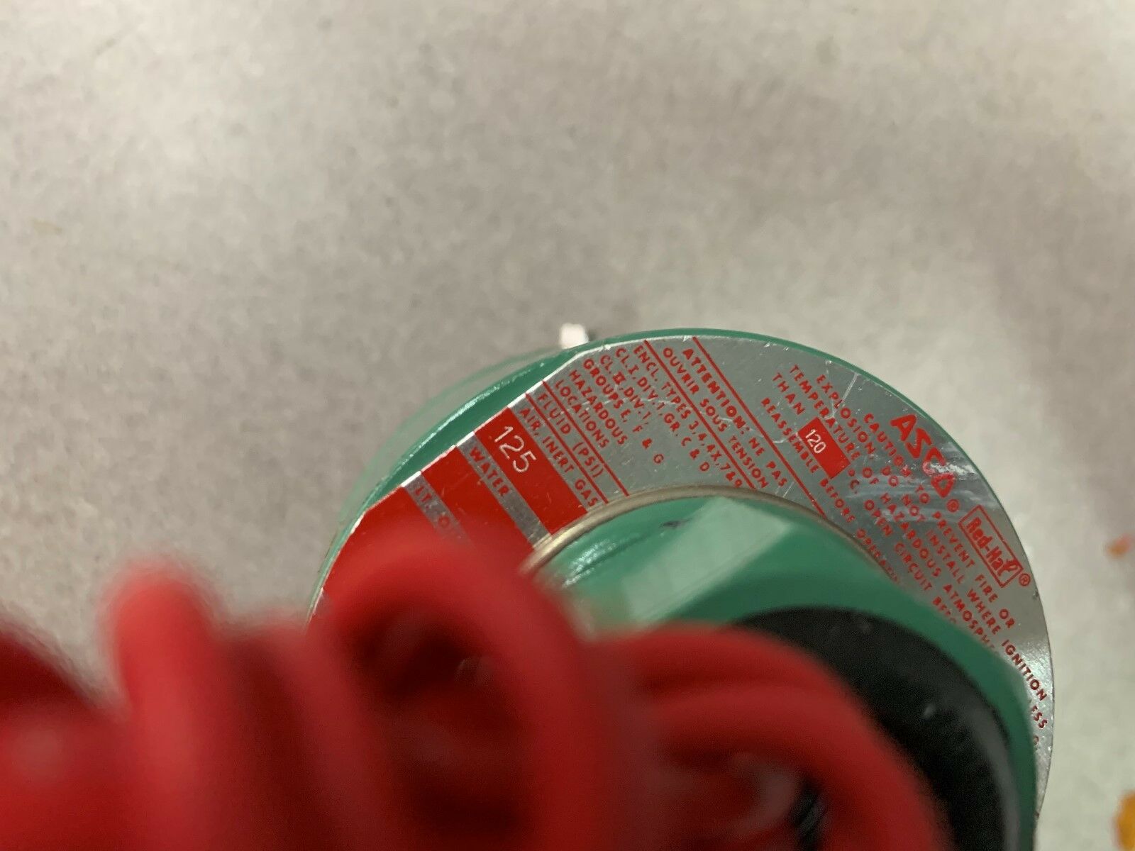 NEW NO BOX ASCO VALVE 832426