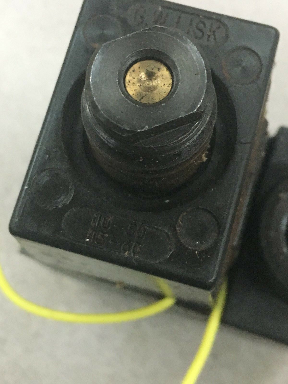 NEW NO BOX CONTINENTAL HYDRAULICS DIRECTIONAL VALVE VS5M-1A-GRB-60L-K