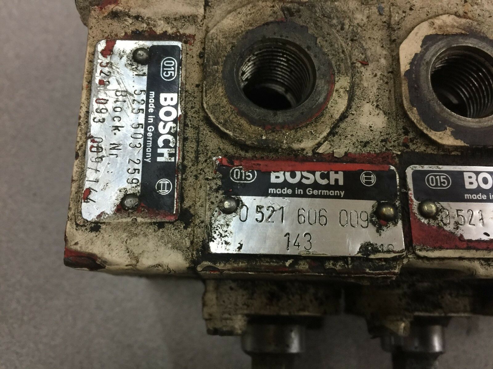 USED BOSCH MANUAL VALVE BANK 0 528 093 009/144