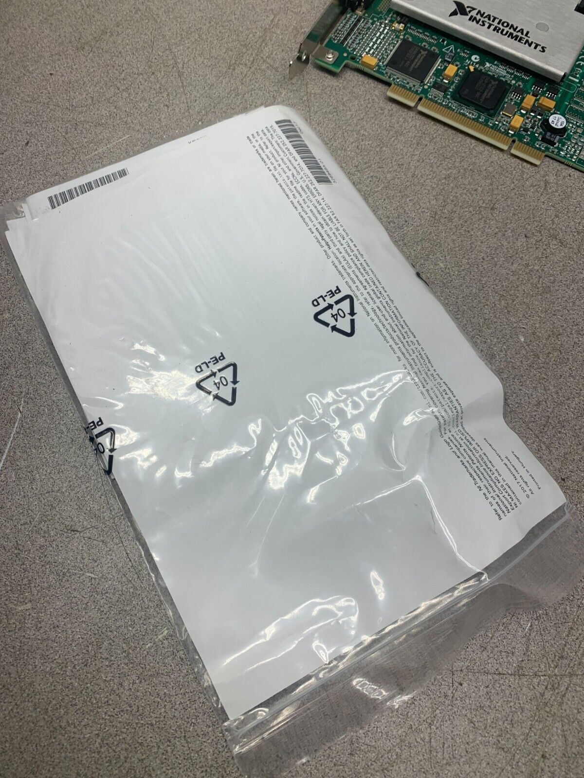 NEW NATIONAL INSTRUMENTS 190996F-04L M SERIES MULTIFUNCTION DAQ DEVICE PCI-6250