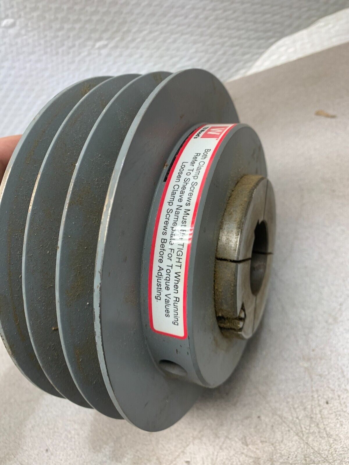 NEW IN BOX TB WOODS SVS74B3158 SVS-74-B3X1 5/8 ADJ SHEAVE