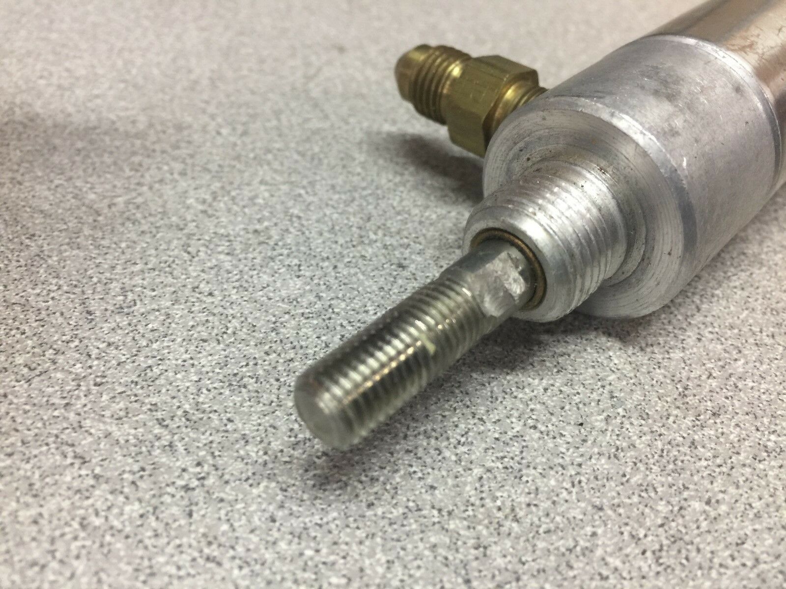 USED PARKER AIR CYL. 1.06BRDSRMB04.0 CD