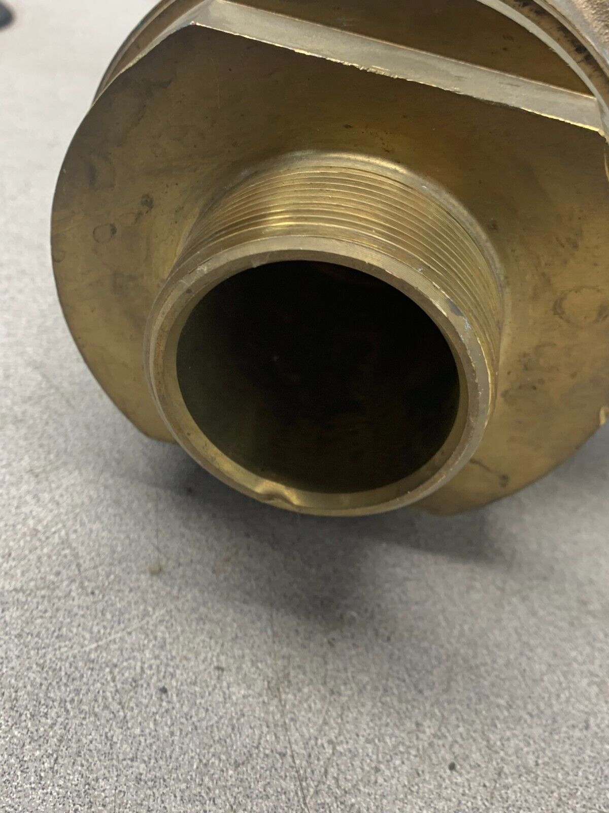 NEW FARRIS 2X.768X3" SAFETY RELIEF VALVE 80 PSIG. SET PRESSURE 285608-M20