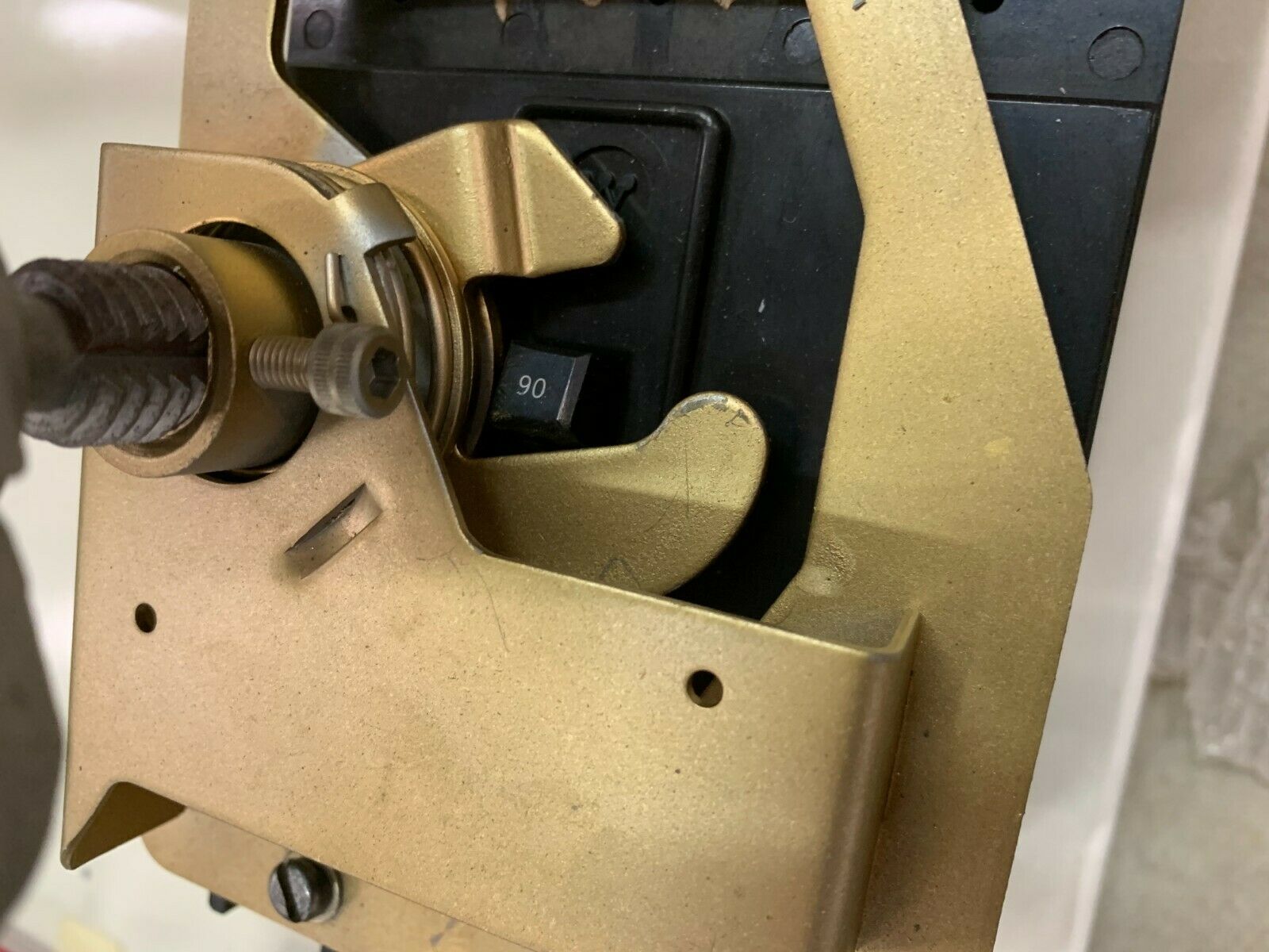 NEW NO BOX CUTLER-HAMMER SIZE 3 MCC BUCKET A10EN0 WITH 90AMP BREAKER