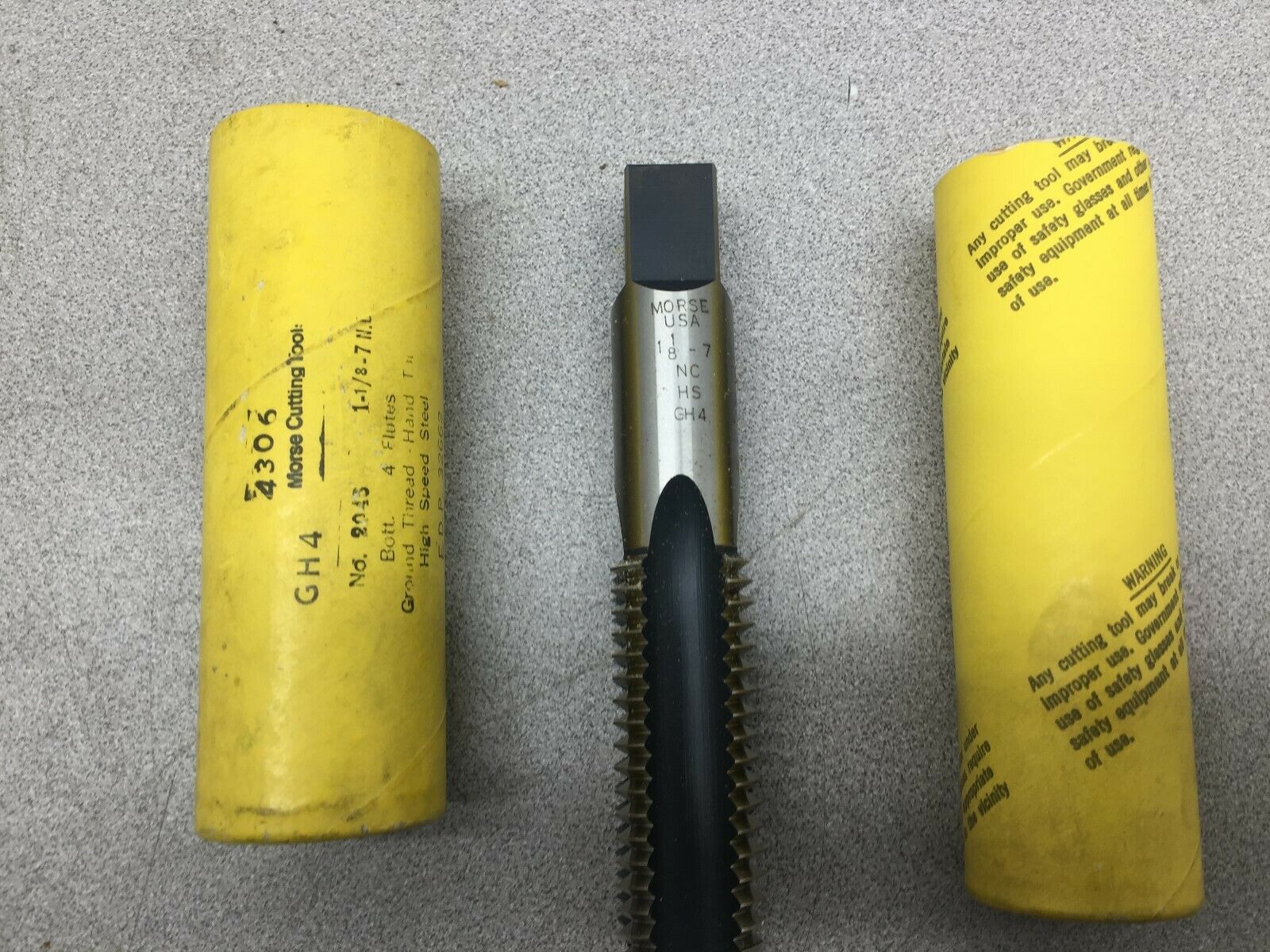 NEW IN BOX MORSE 1 1/8-7NC HSS 4 FLUTES TAP 4306 / 32662