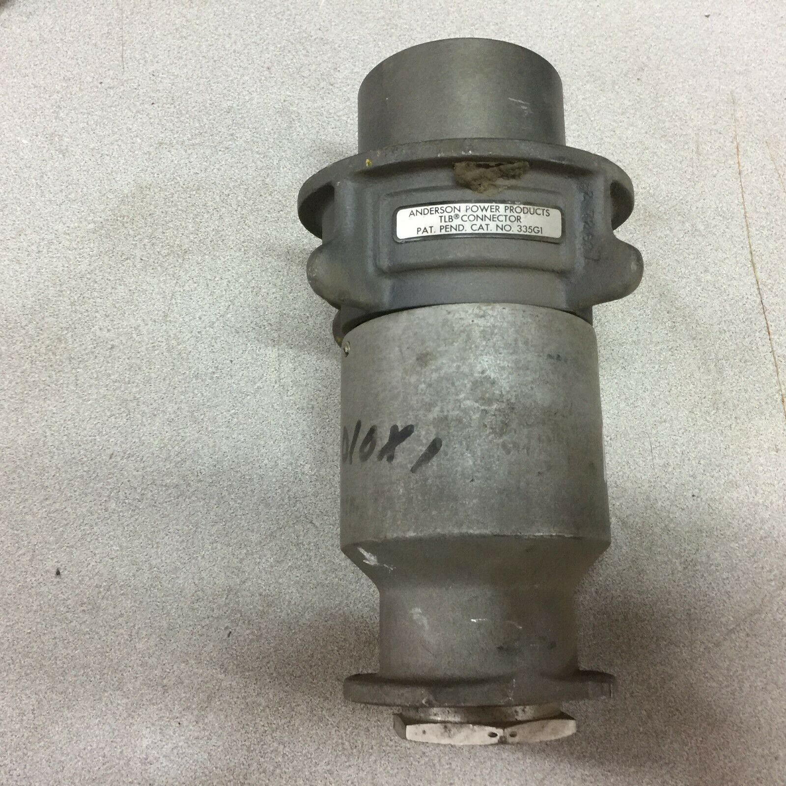 NEW NO BOX ANDERSON POWER TLB CONNECTOR 335G10