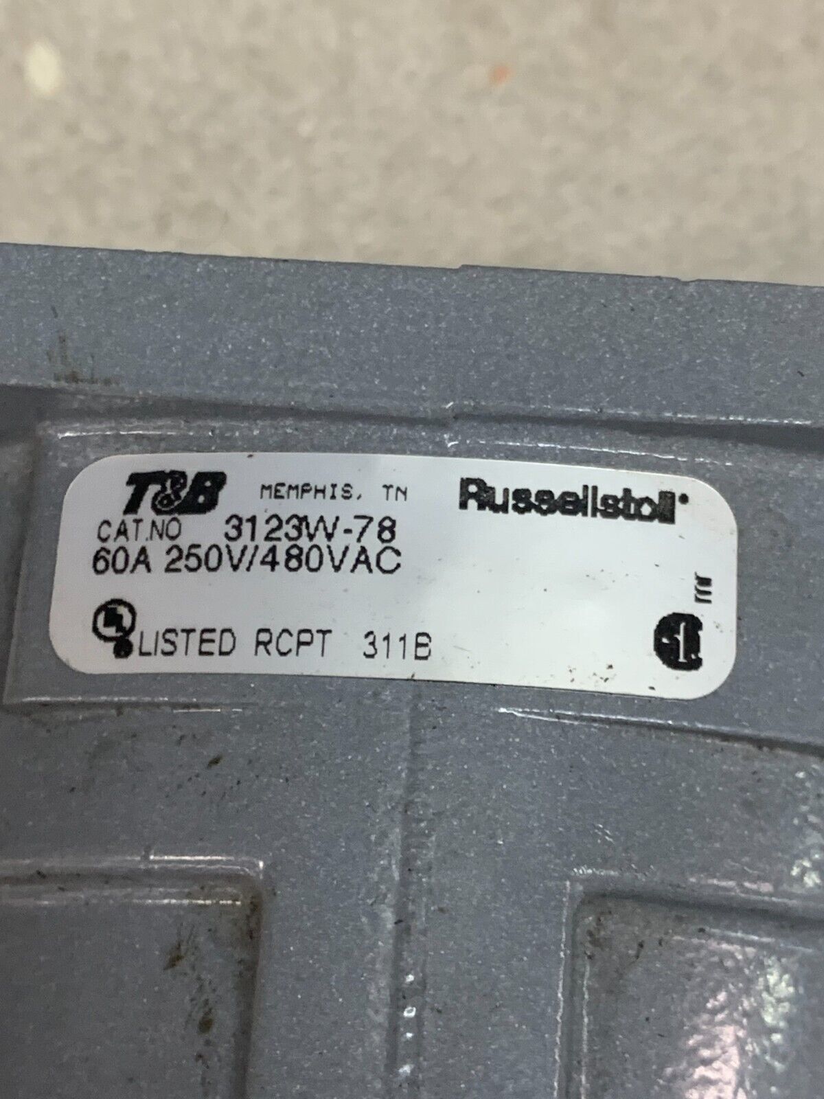 NEW NO BOX THOMAS & BETTS RUSSELLSTOLL 60AMP RECEPTACLE 3123W-78